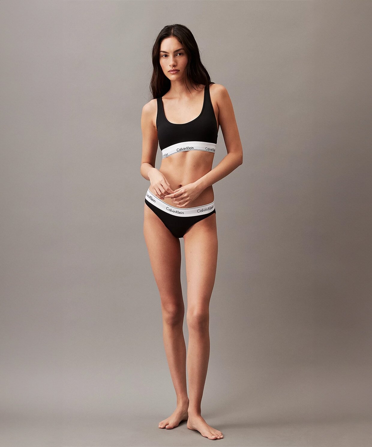 resm Calvin Klein Lightly Lined Bralette