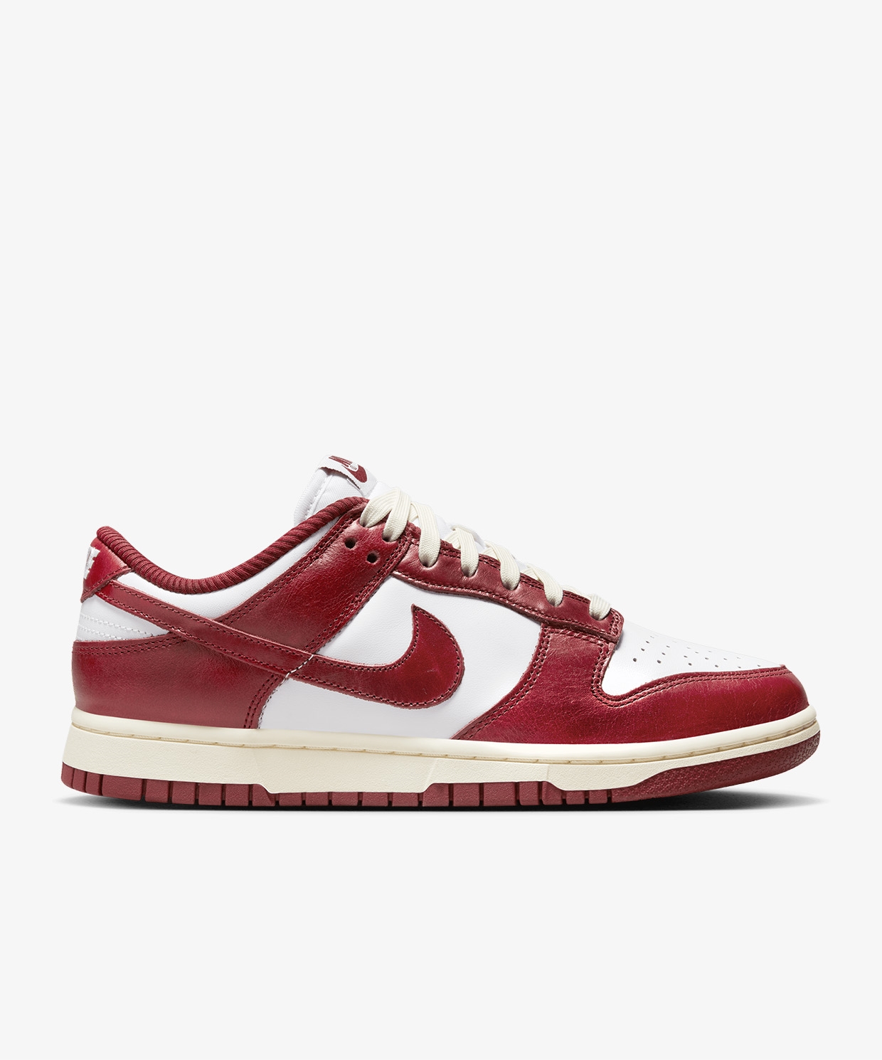 Nike Dunk Low Premium