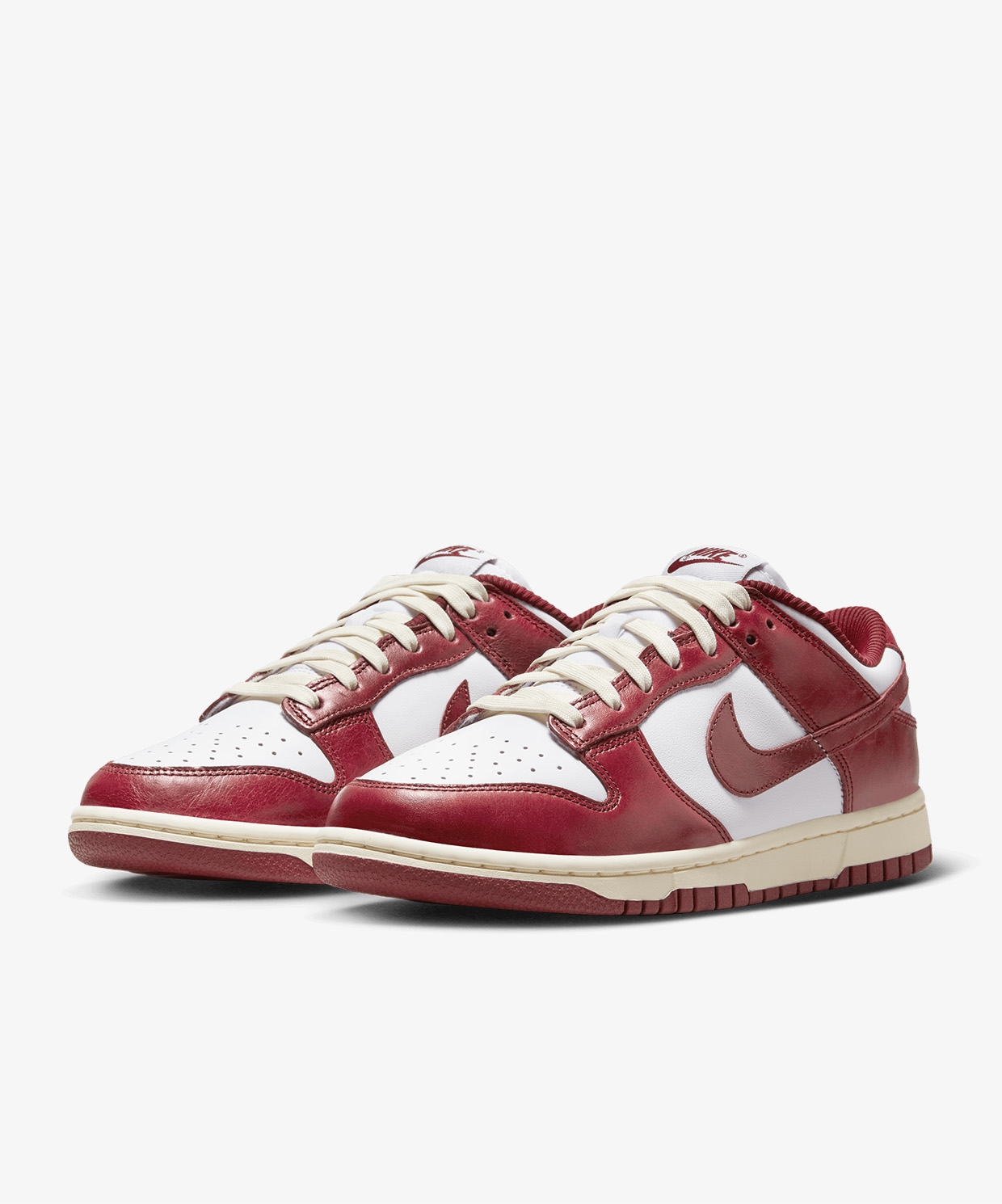 Nike Dunk Low Premium