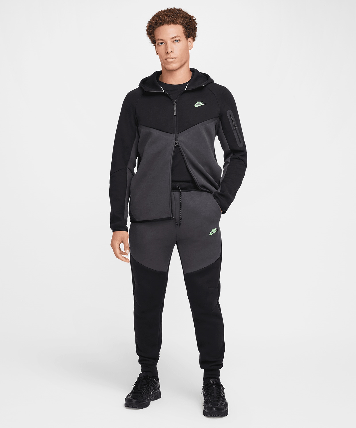 Nike sweatpants best sale