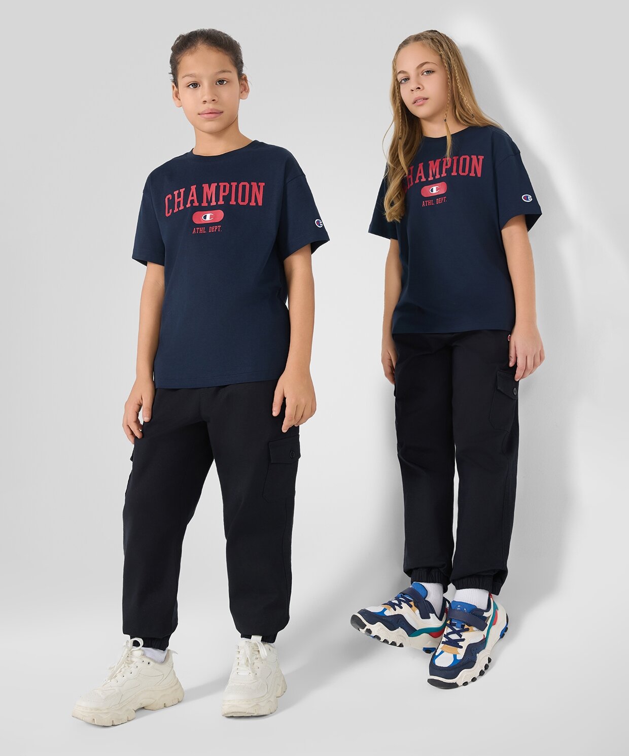 resm Champion Crewneck T-Shirt