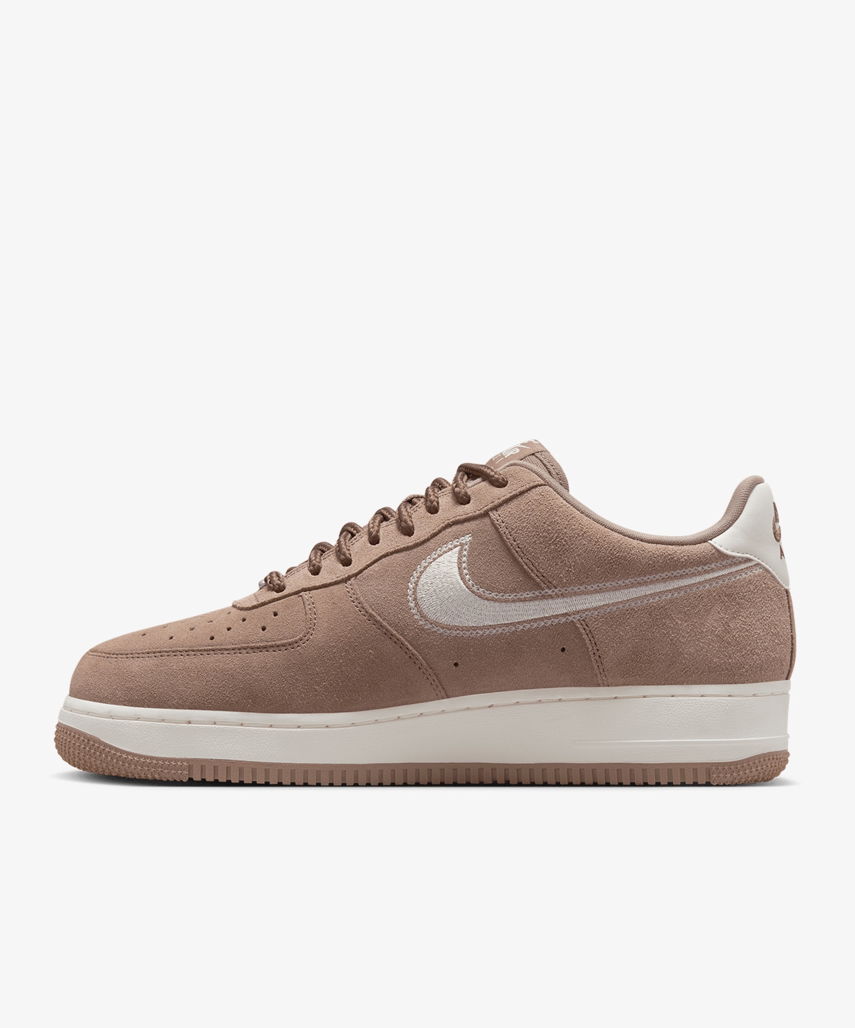 Nike Air Force 1 '07 LV8