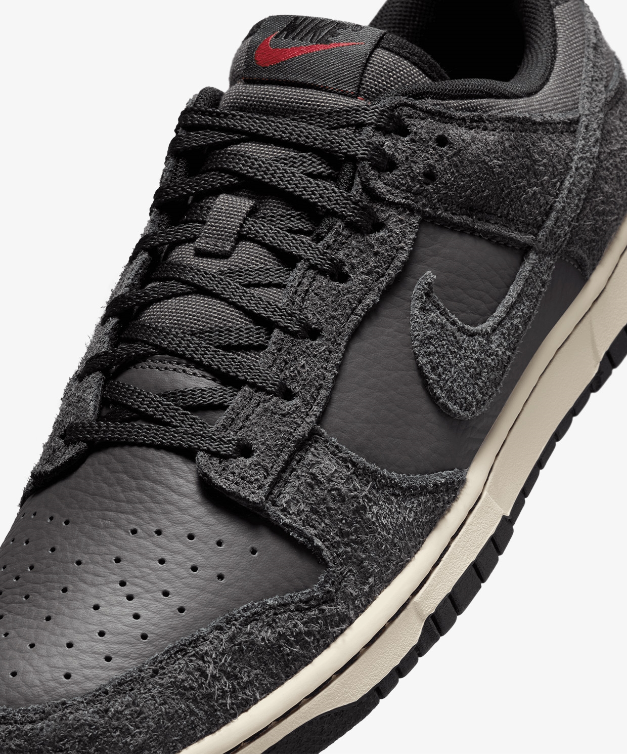 Nike Dunk Low Retro Premium