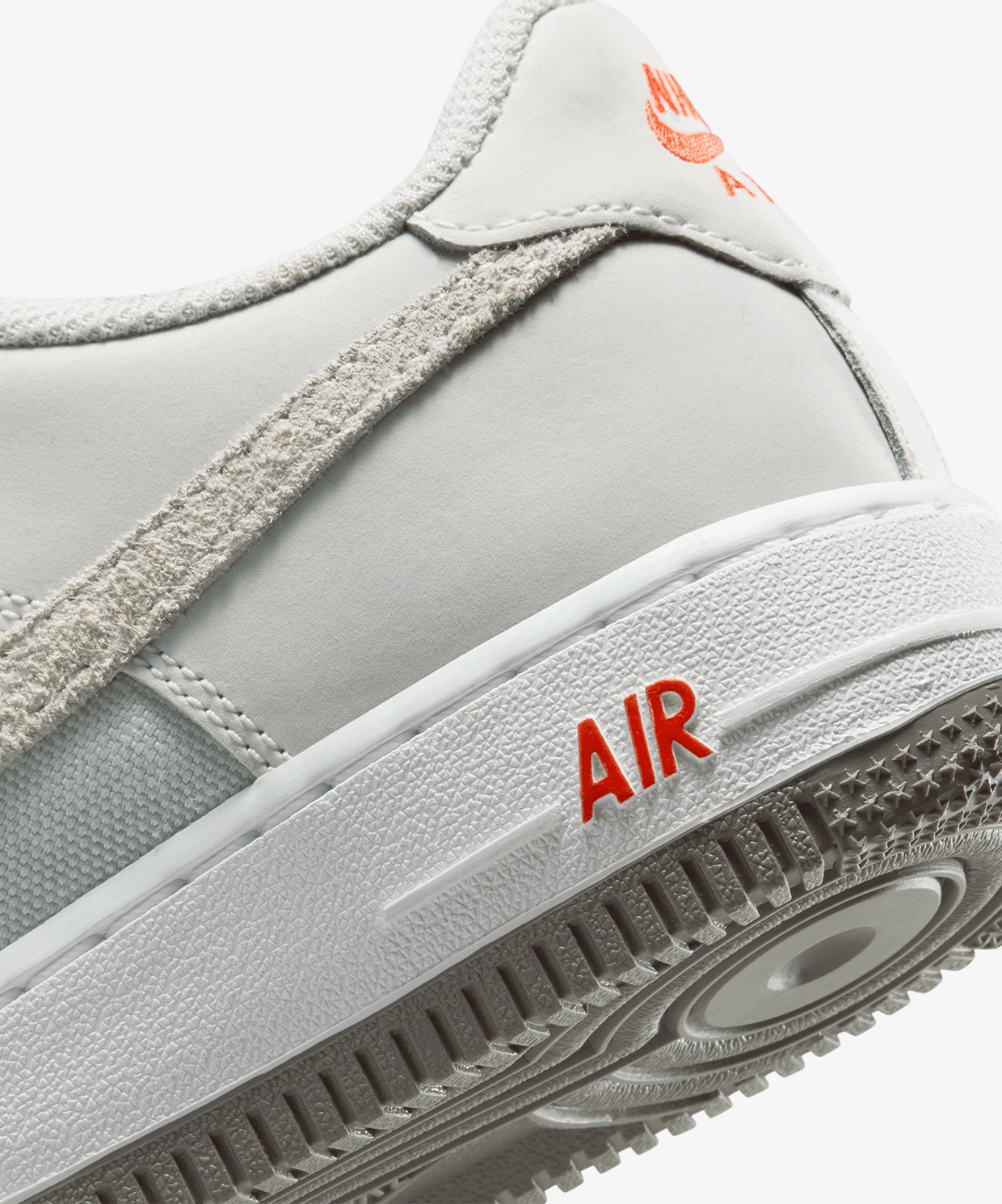 Nike Air Force 1 LV8 (Gs)