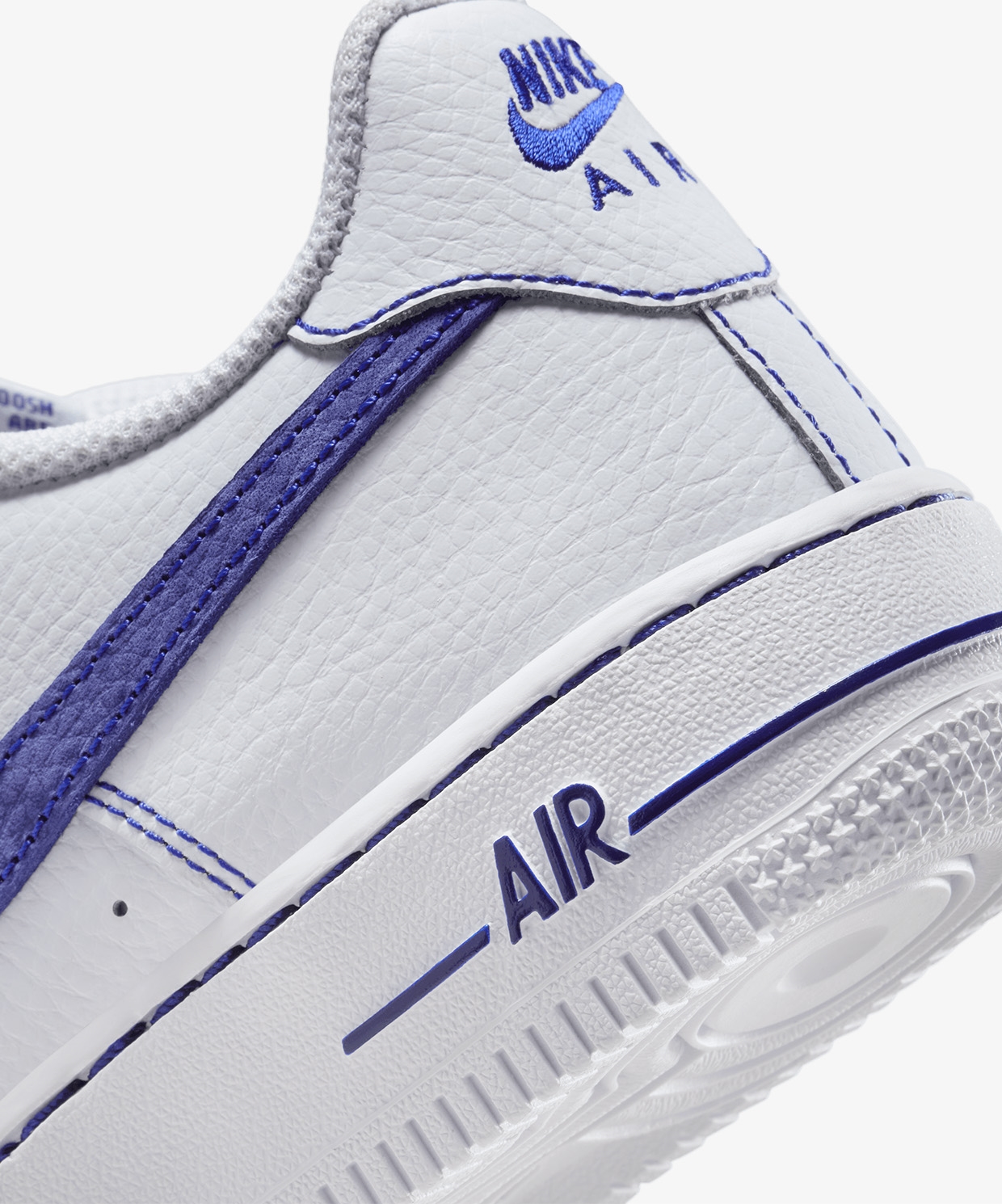 Nike Air Force 1 LV8 (Gs)