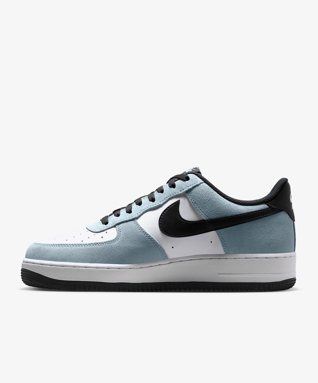 Nike Air Force 1 '07 LV8