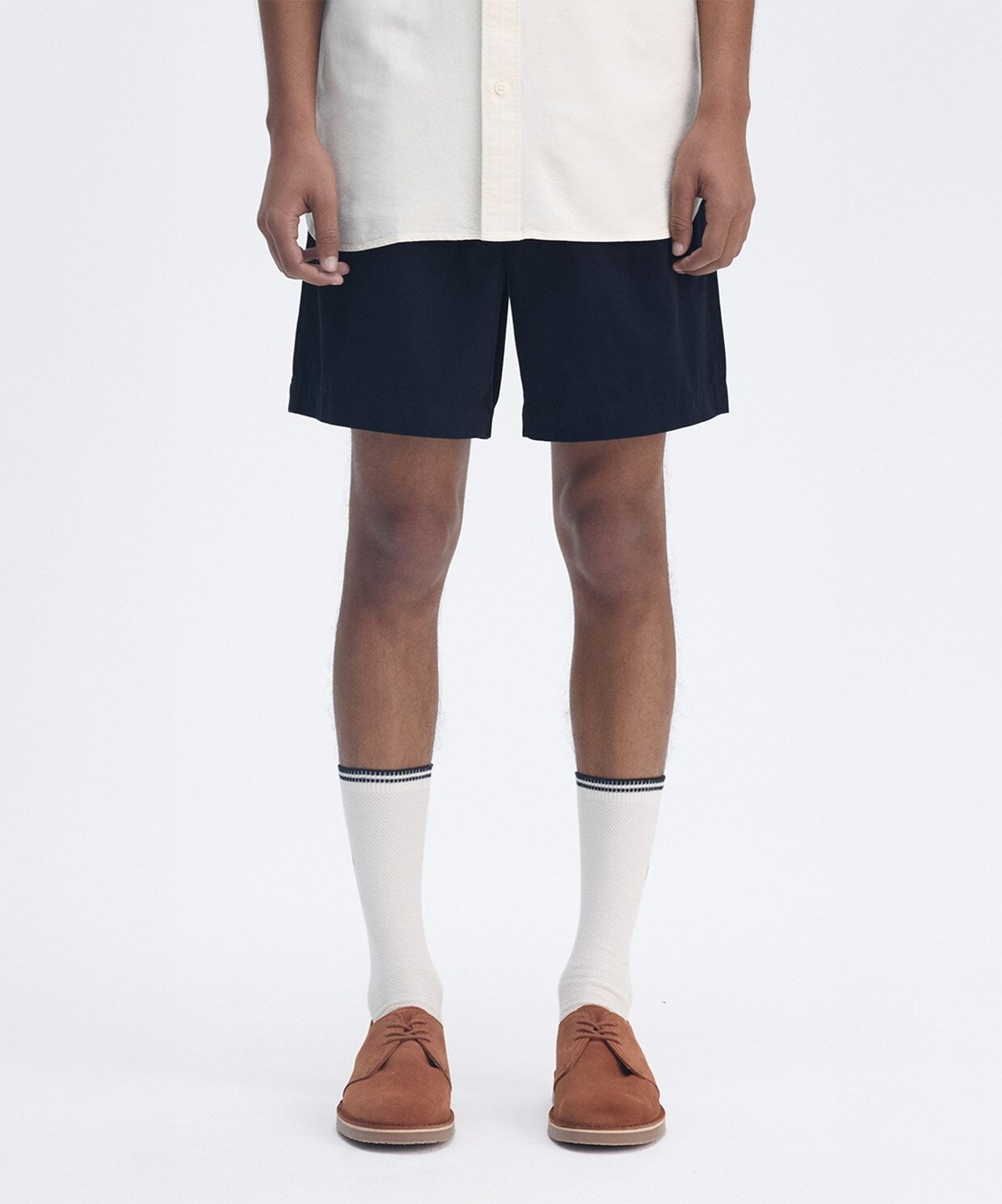resm Fred Perry Long Pleated Shorts