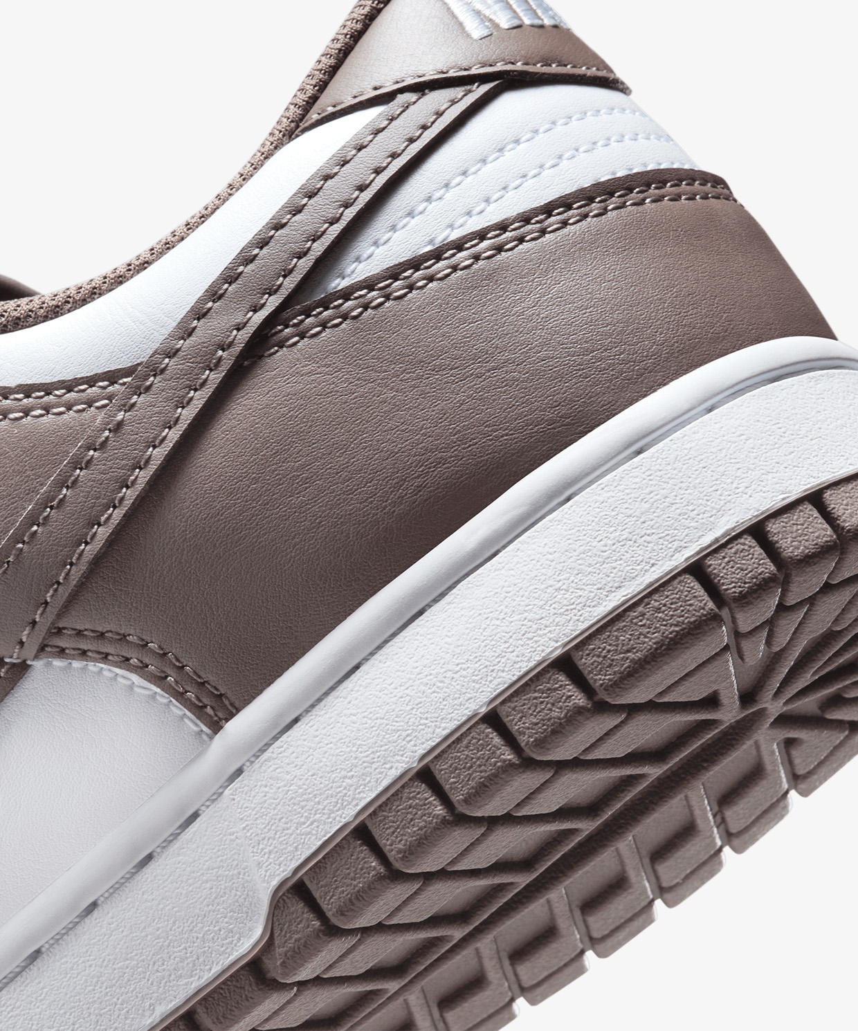 Nike Dunk Low Retro