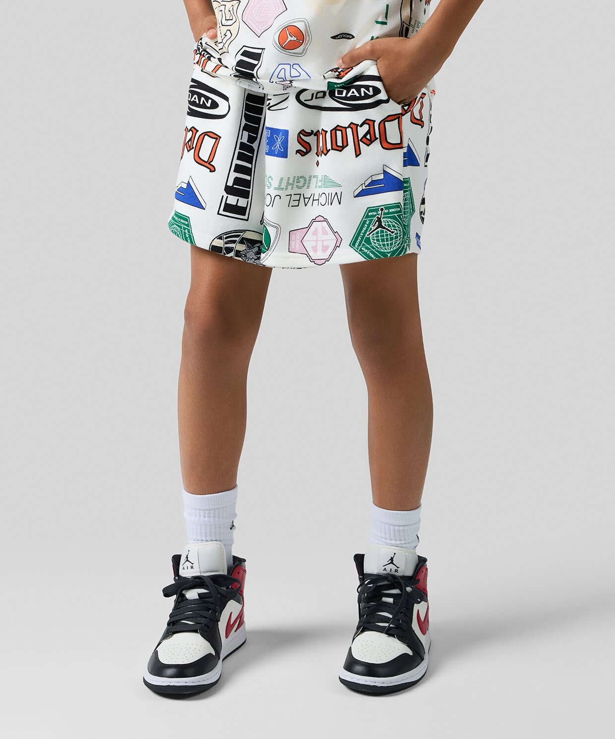 resm Jordan Essentials French Terry Printed Shorts