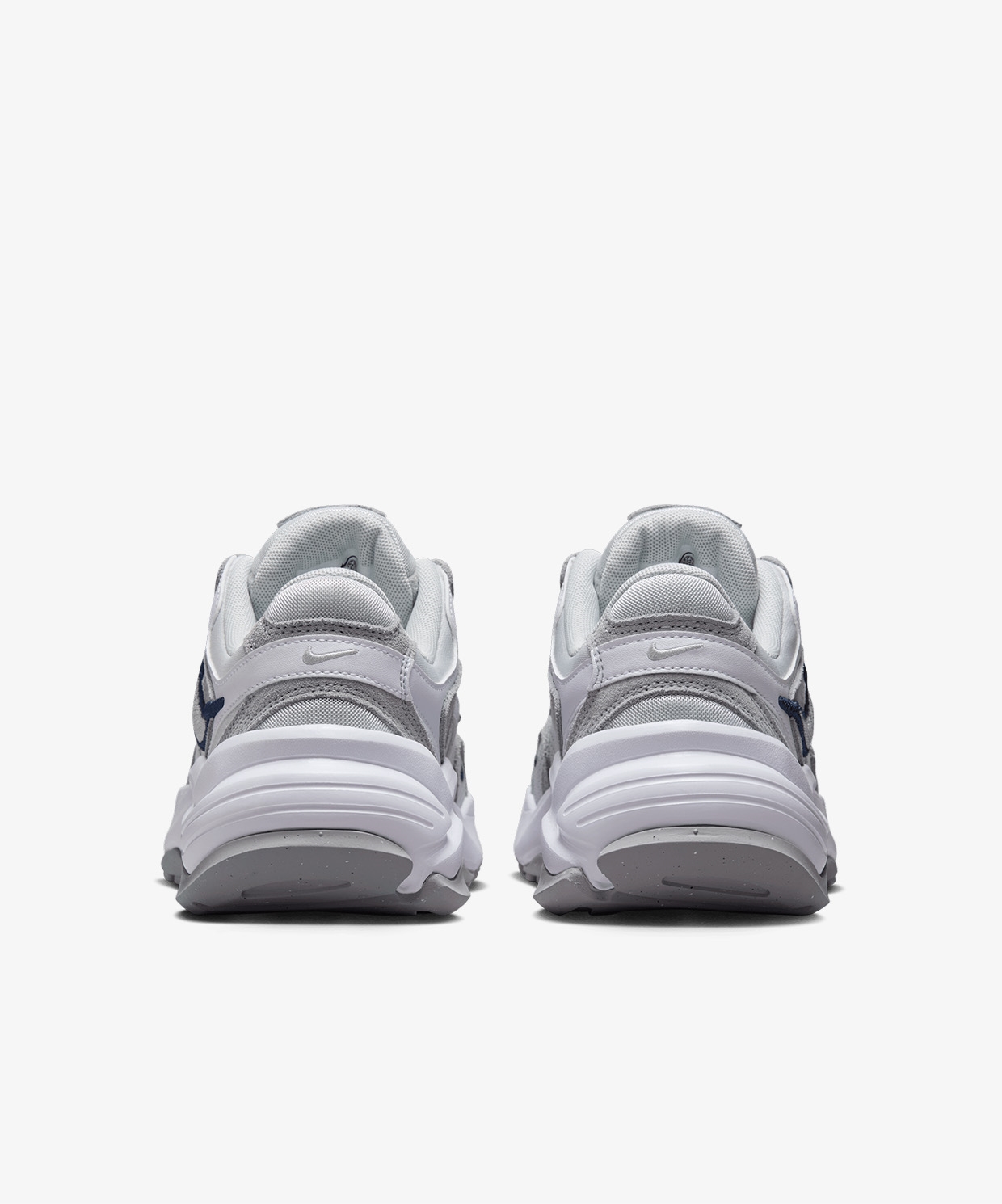 Nike AL8