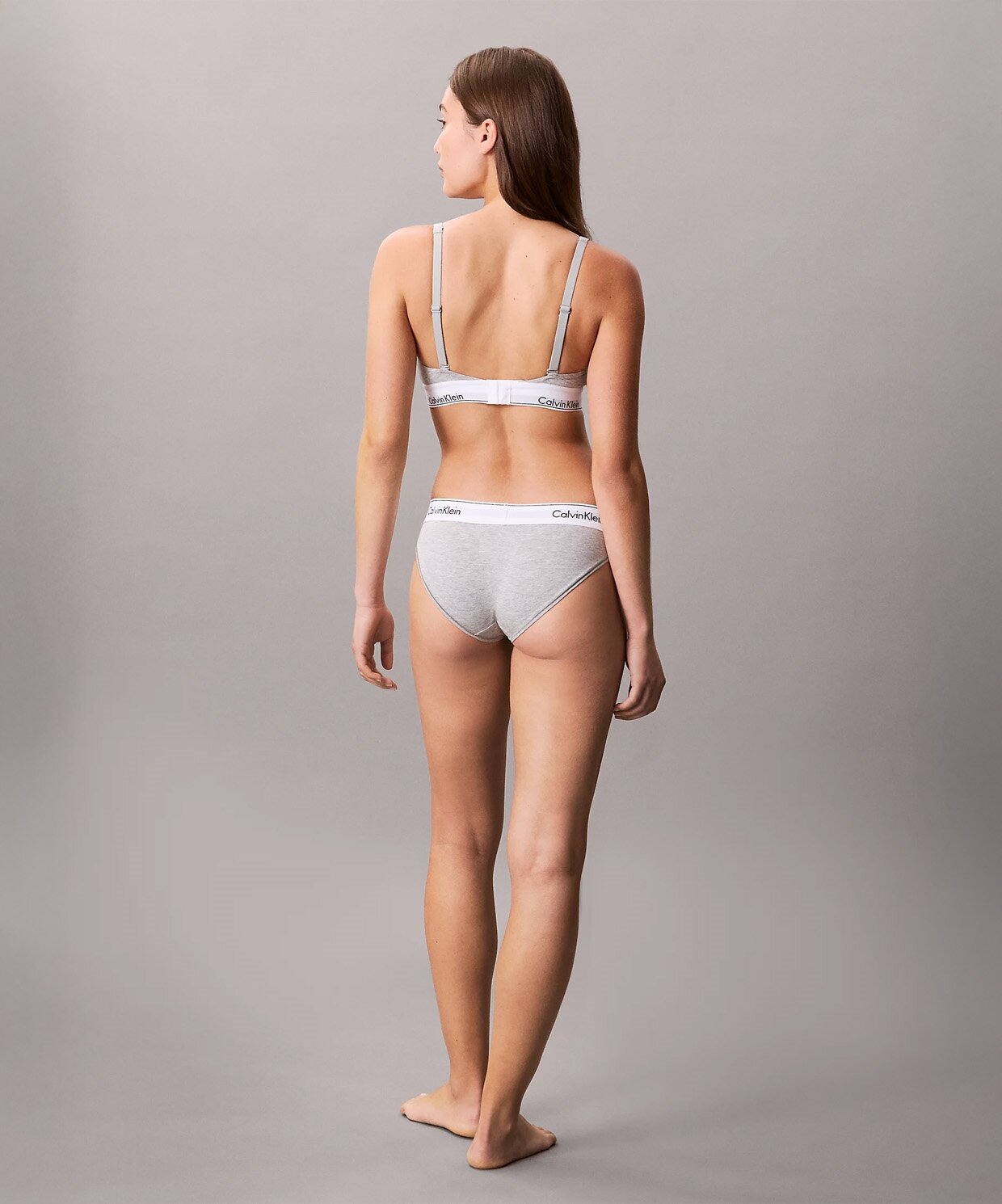 resm Calvin Klein Lightly Lined Bralette