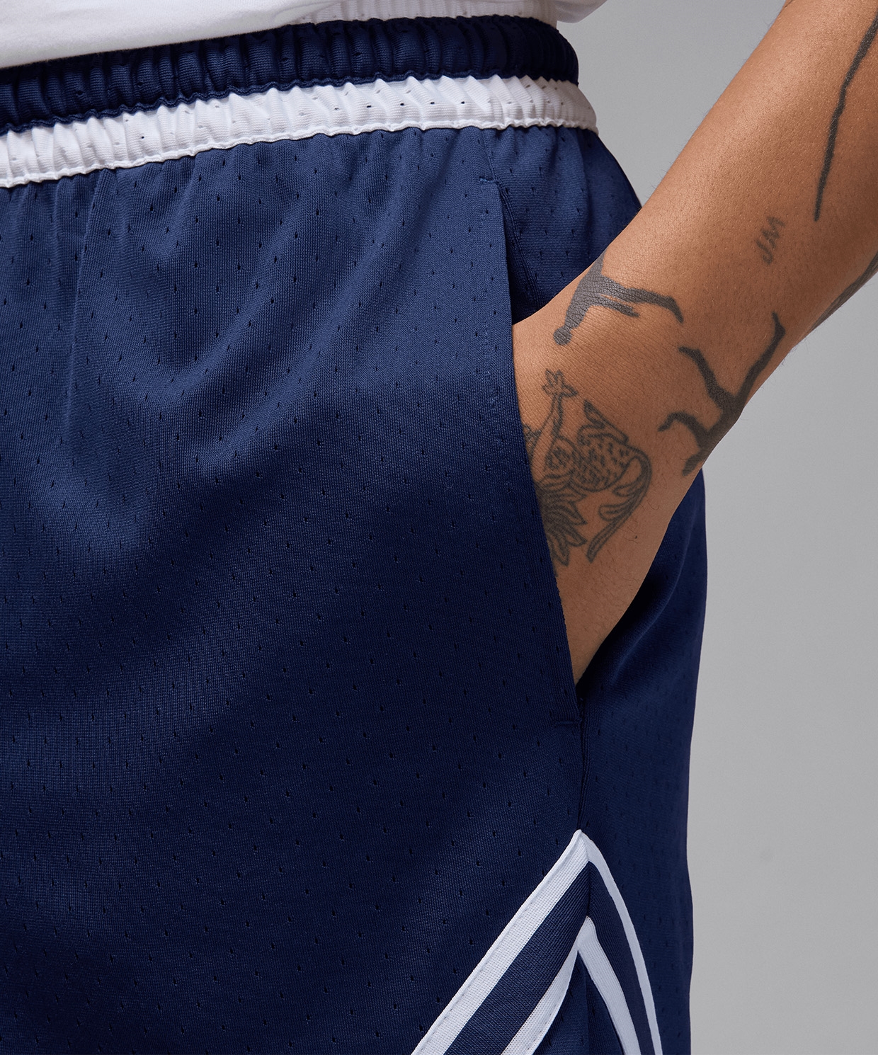Jordan Sport Dri-FIT Mesh Diamond Shorts