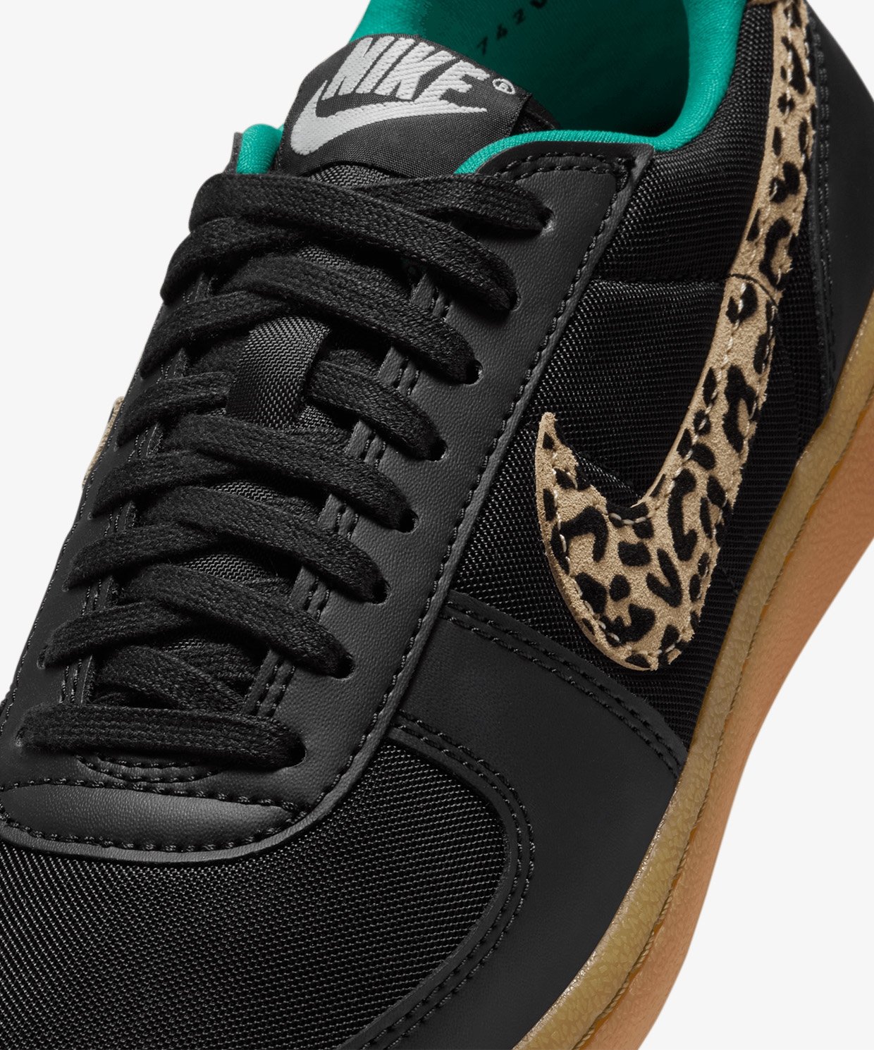Nike Field General SE