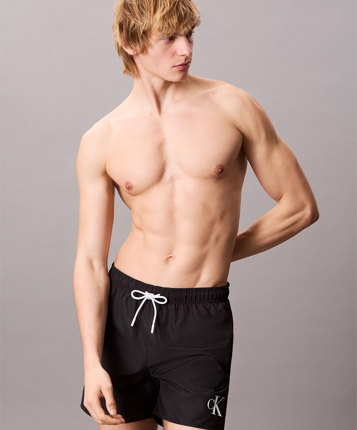 resm Calvin Klein Medium Drawstring