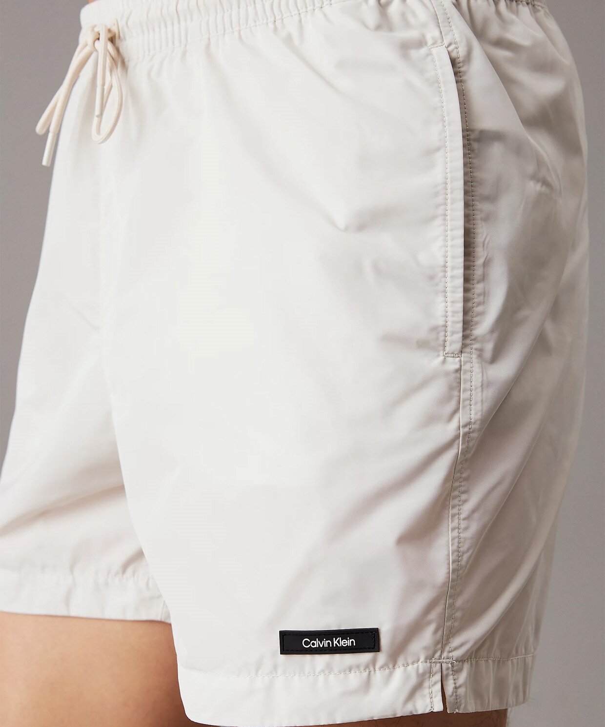 resm Calvin Klein Medium Drawstring