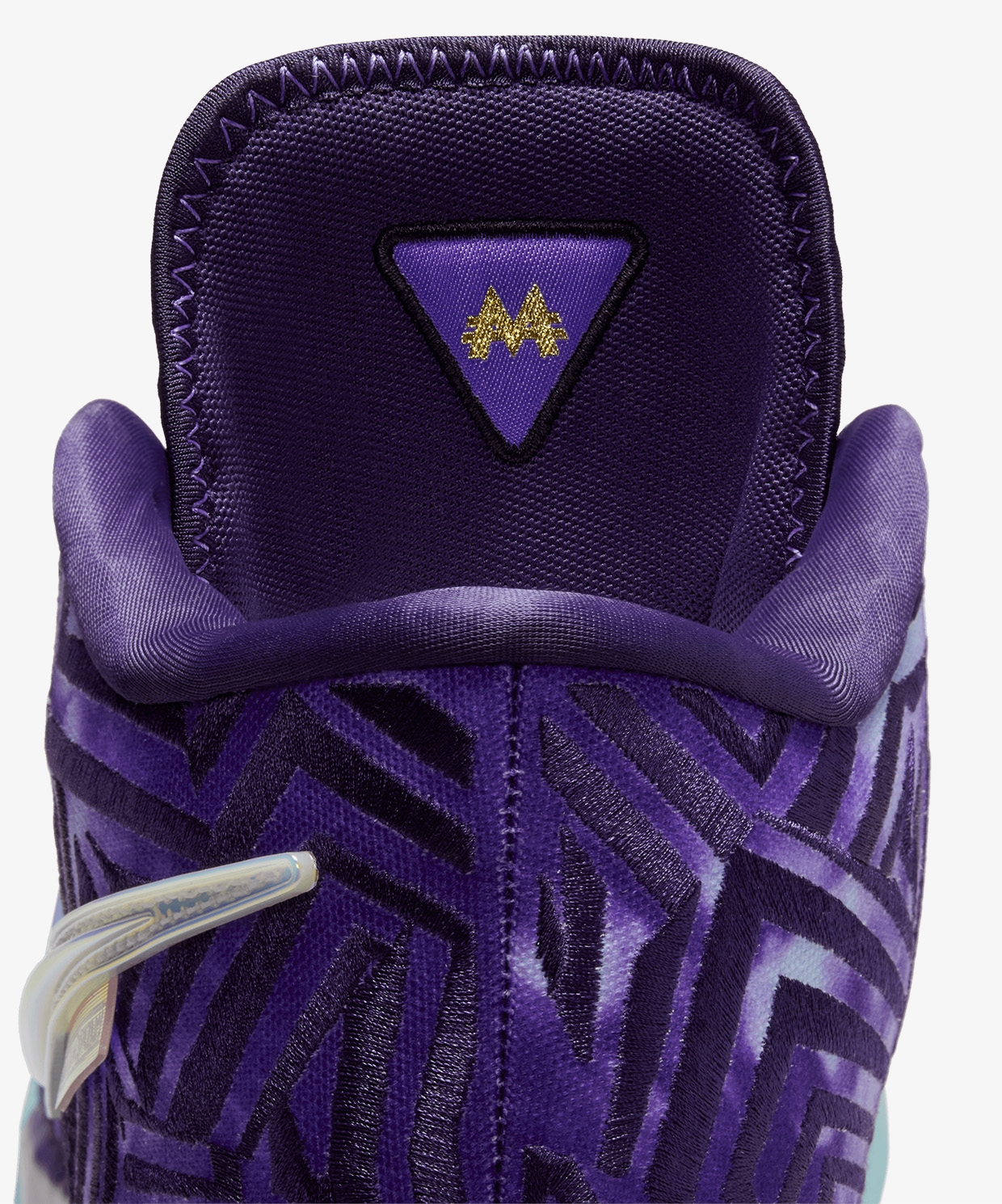 Nike LBJ NXXT Genisus QS