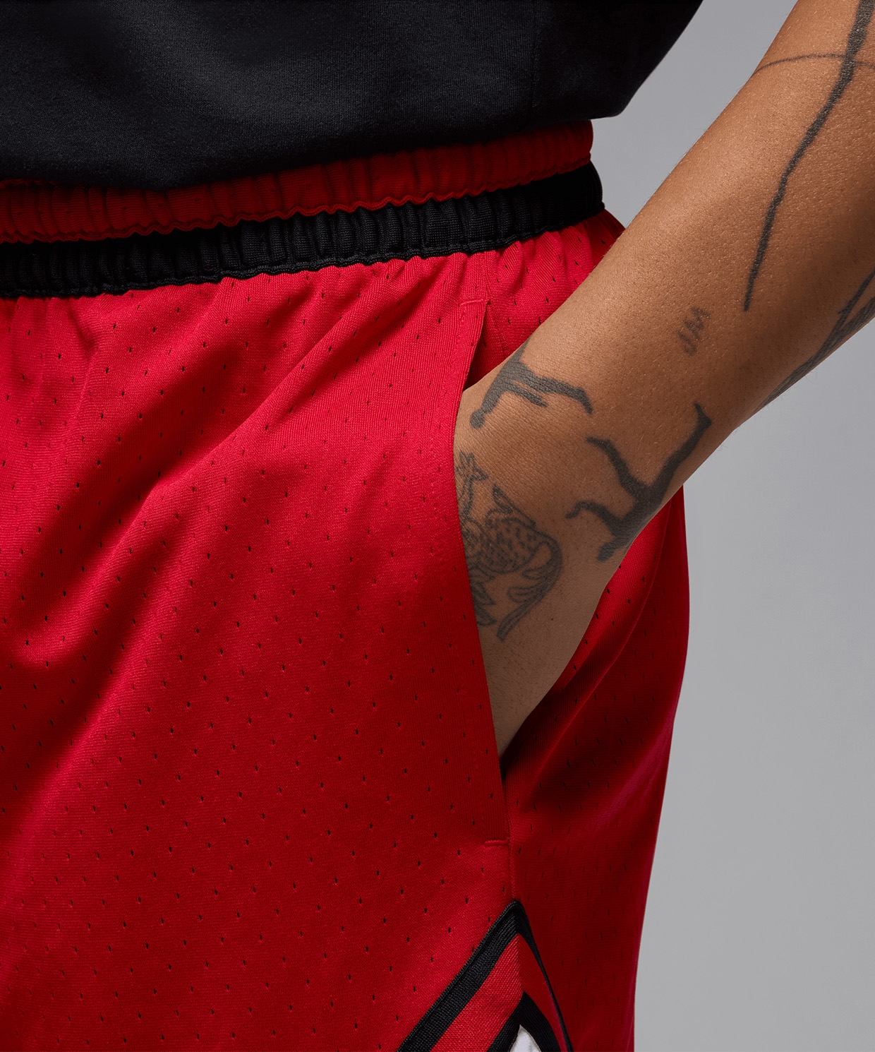 Jordan Sport Dri-FIT Mesh Diamond Shorts