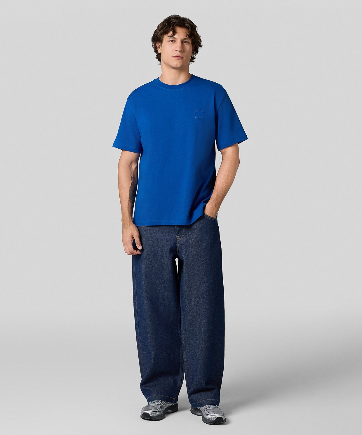 resm Daily Paper Orbit Emb T-Shirt