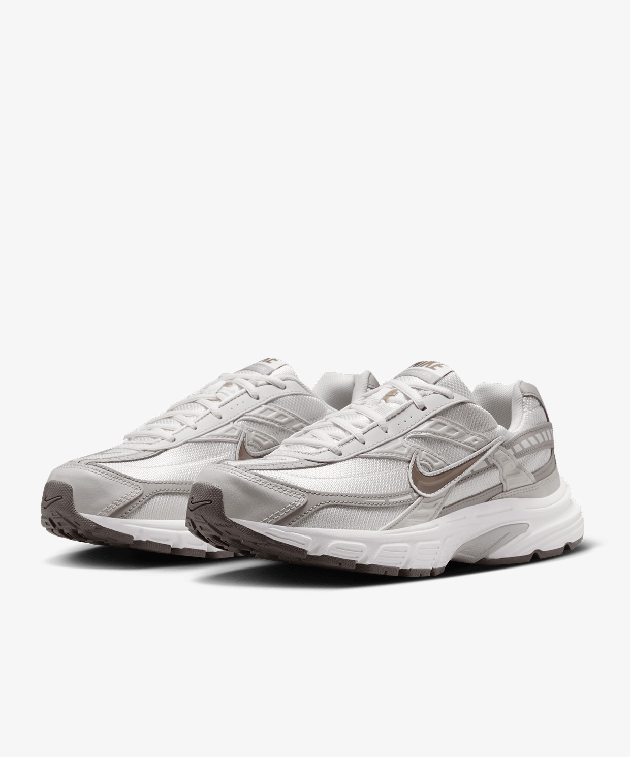 Nike Initiator