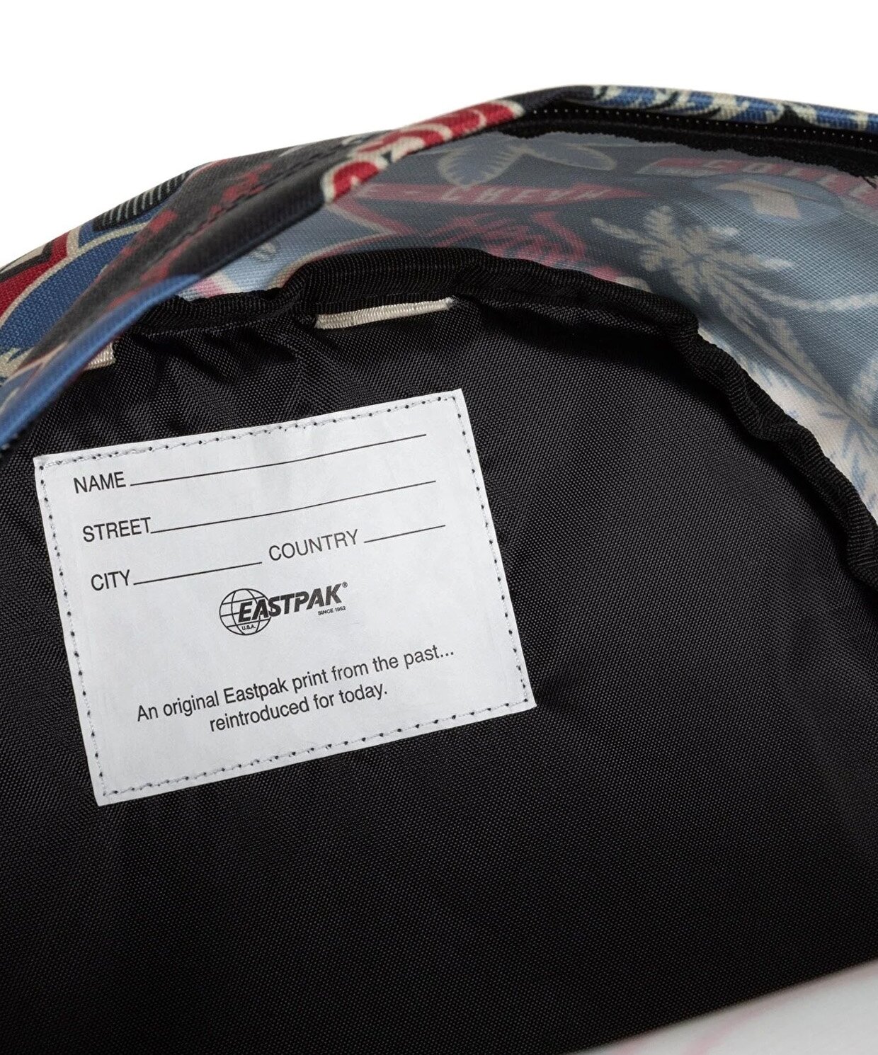 resm Eastpak Day Pak'R