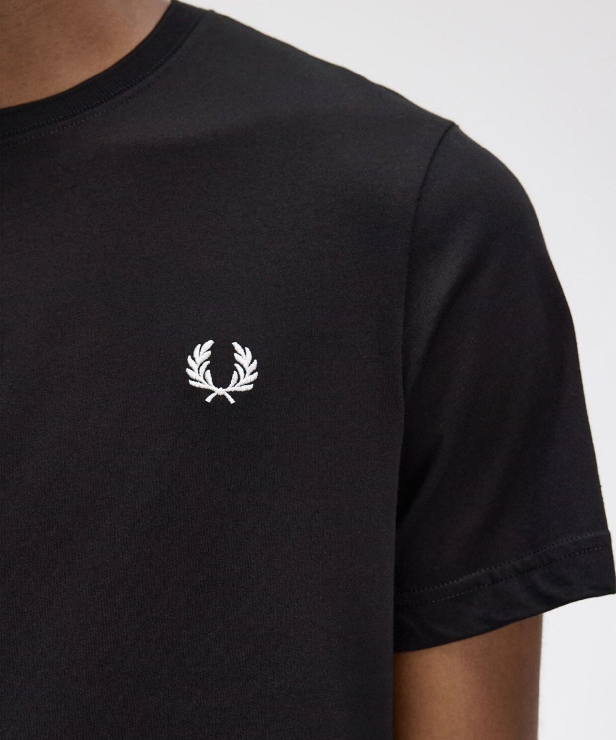 resm Fred Perry Crew Neck T-Shirt