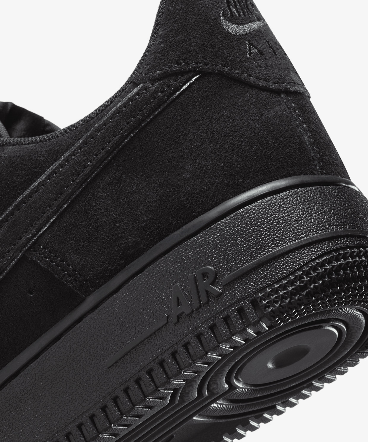 Nike Air Force 1 '07 LV8