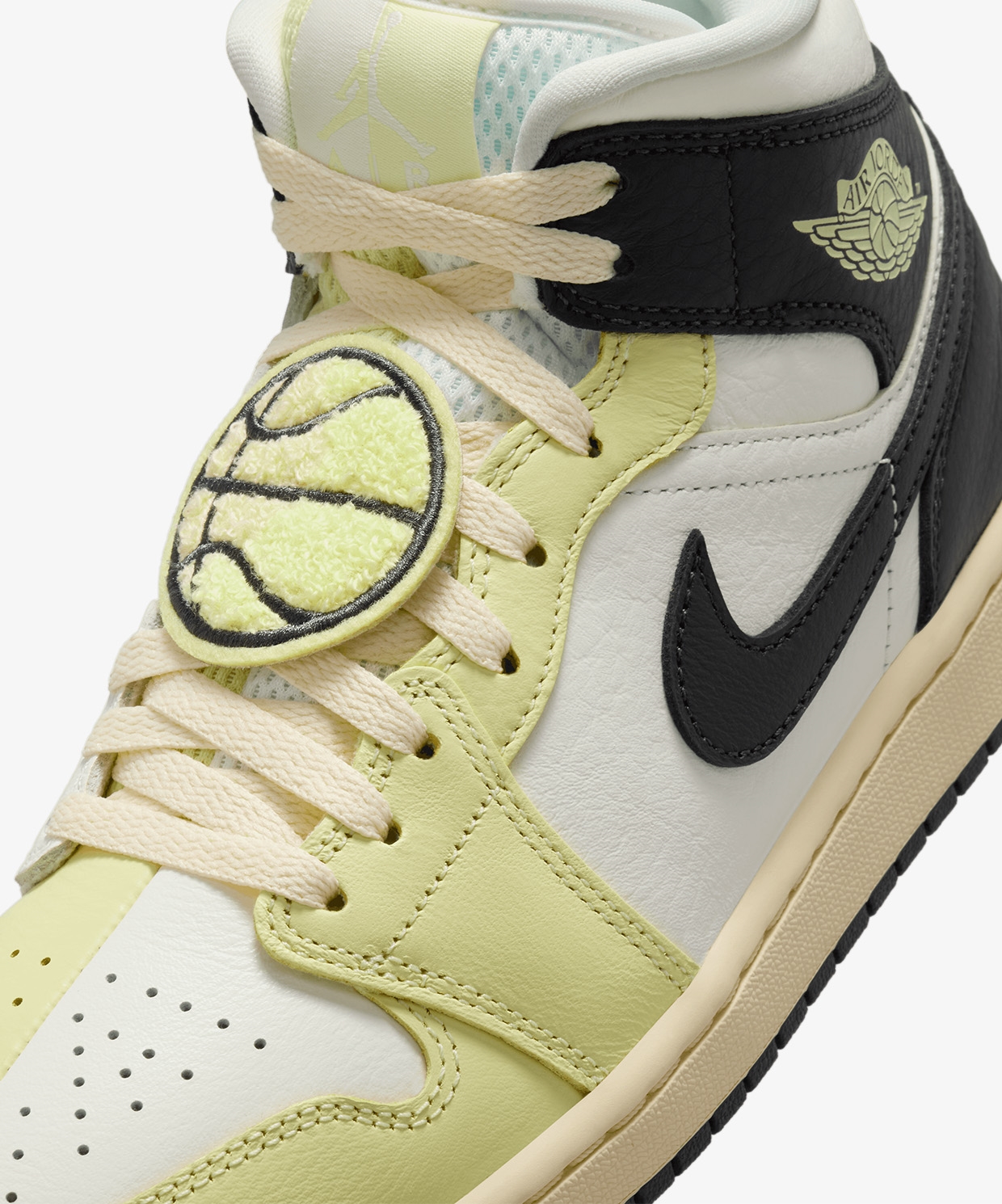 Jordan Air 1 Mid SE