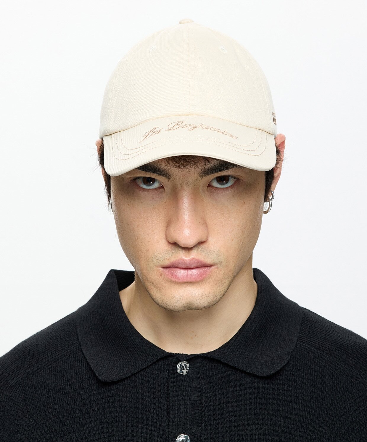 resm Les Benjamins Caps 405