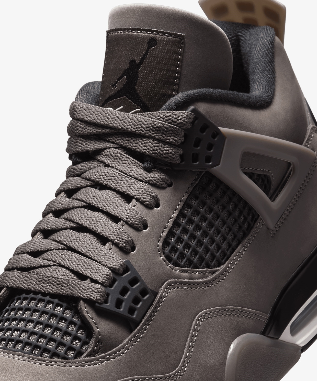 resm Jordan Air 4 Retro