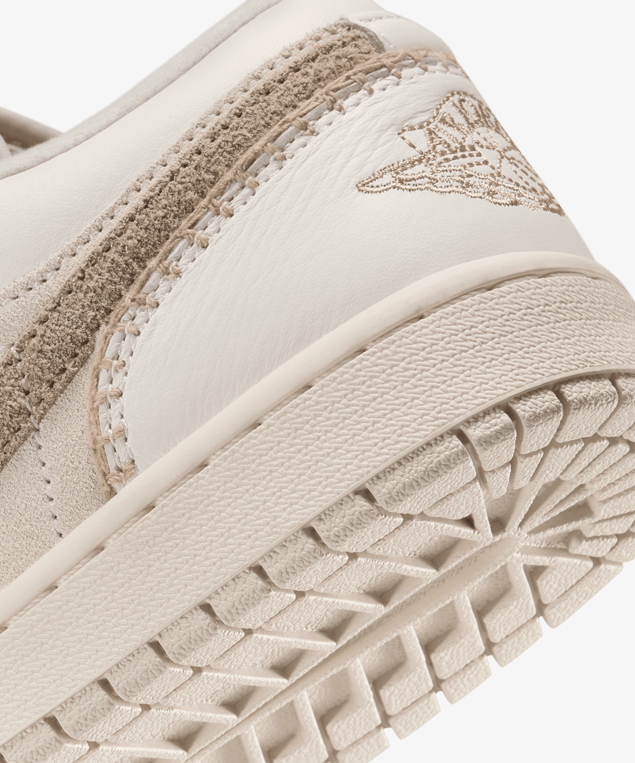 resm Jordan Air 1 Low SE