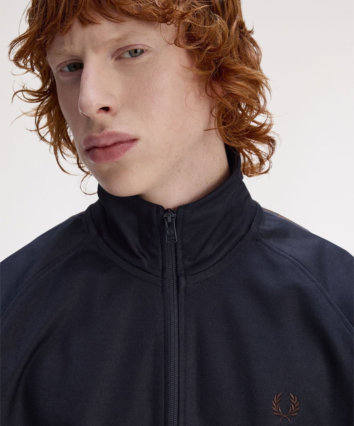 resm Fred Perry Contrast Tape Track Jacket