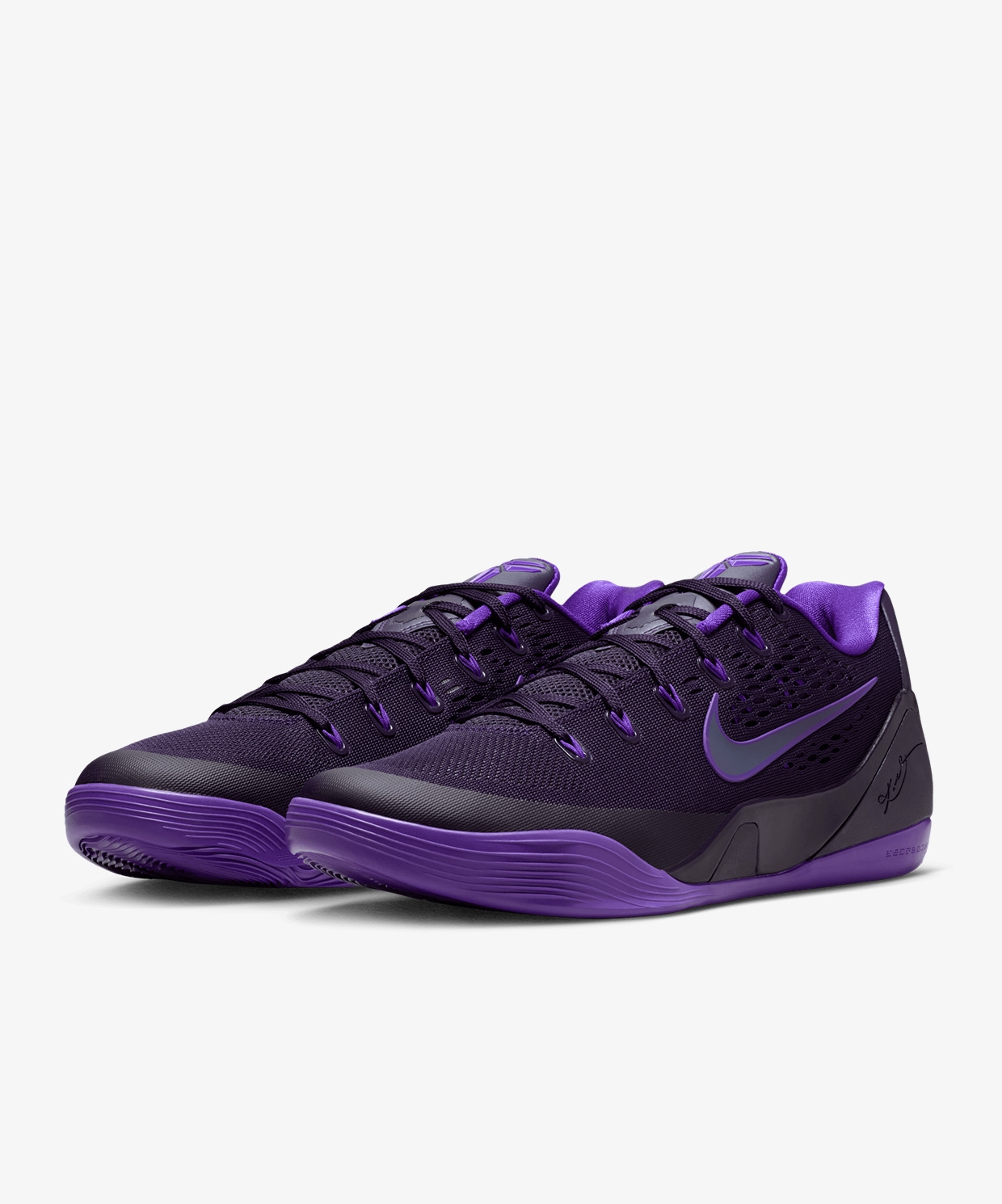 resm Nike Kobe IX Elite Low EM Protro