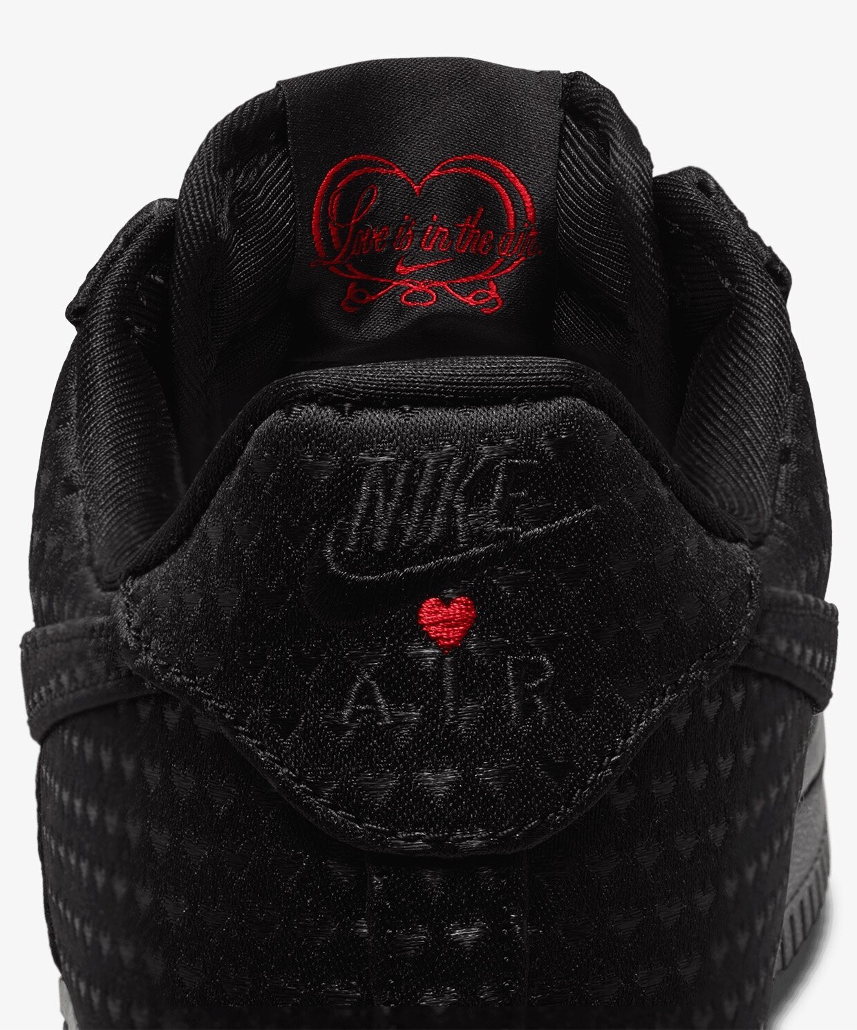 resm Nike Air Force 1 Retro