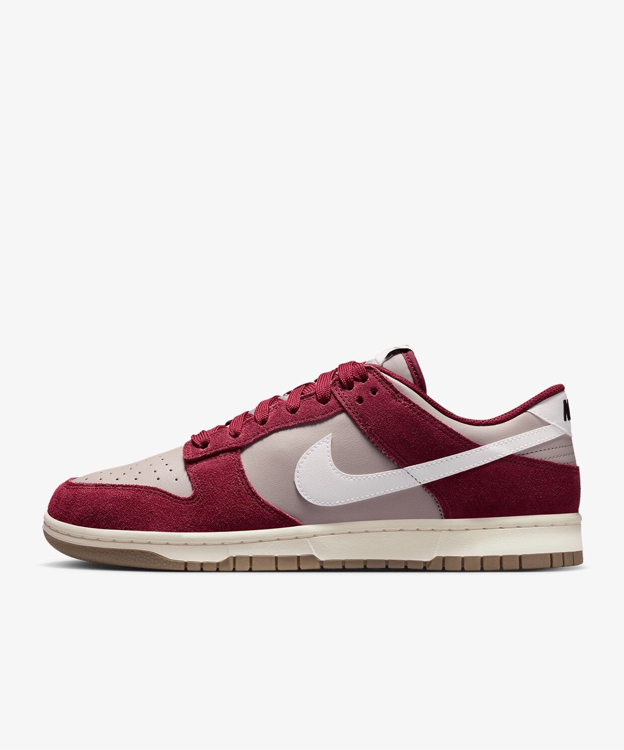resm Nike Dunk Low Retro SE