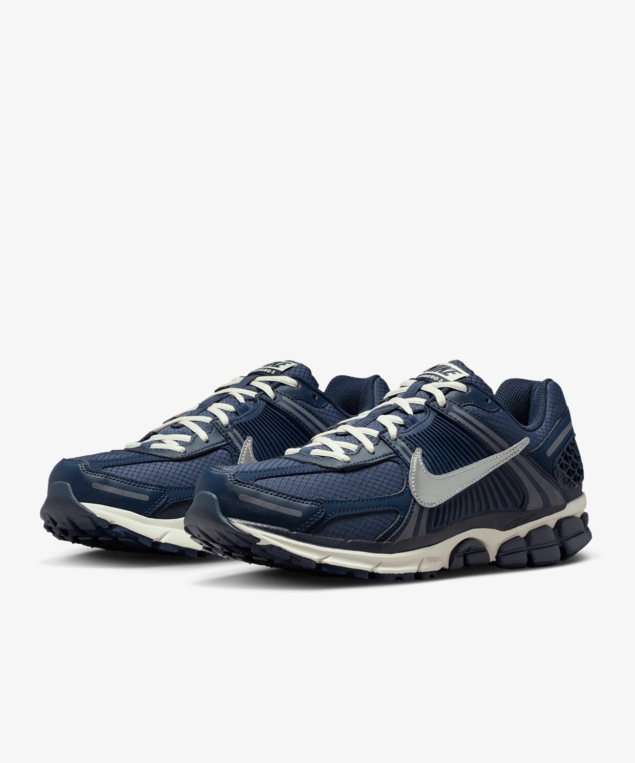 resm Nike Zoom Vomero 5 SE