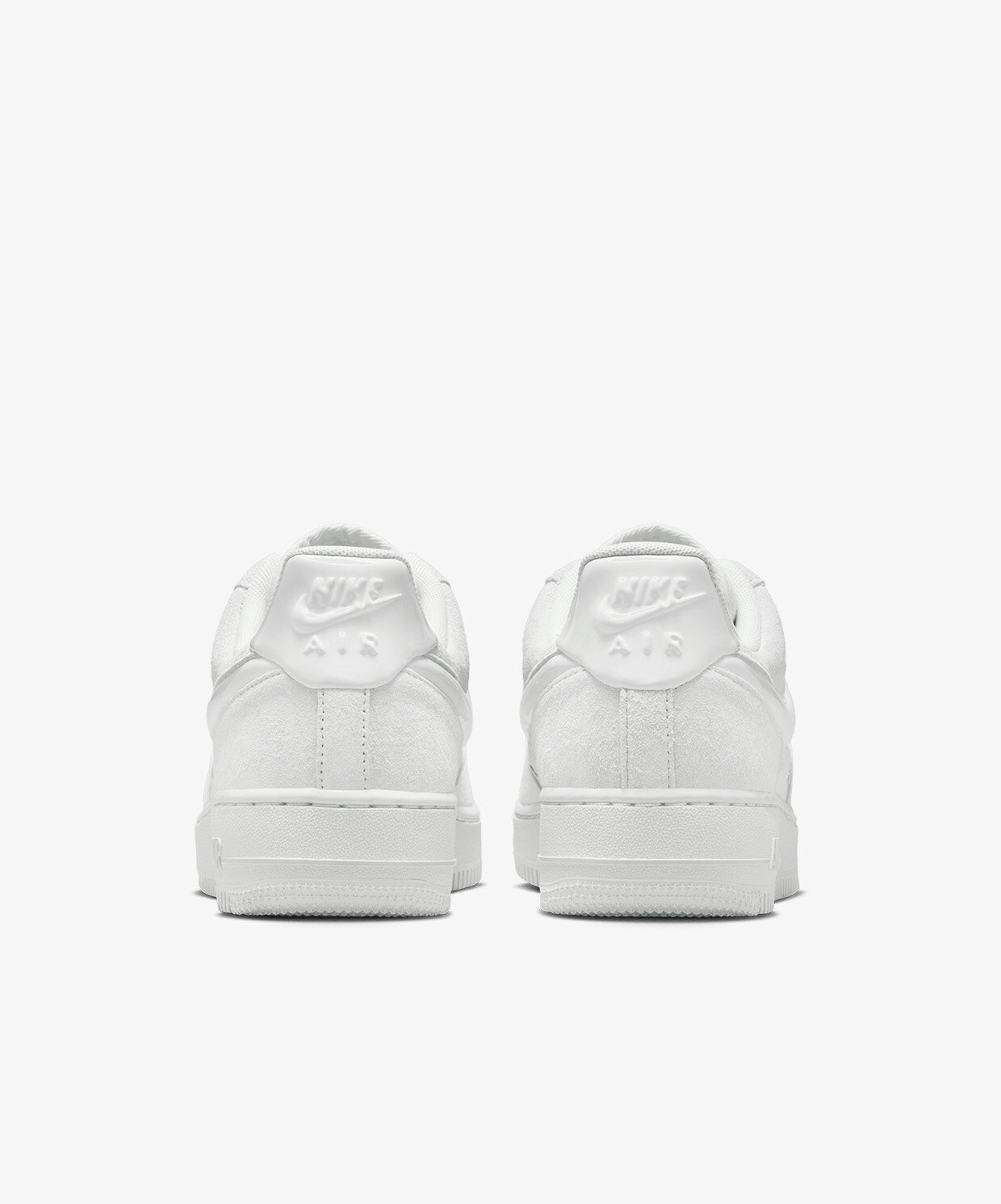 resm Nike Air Force 1 07