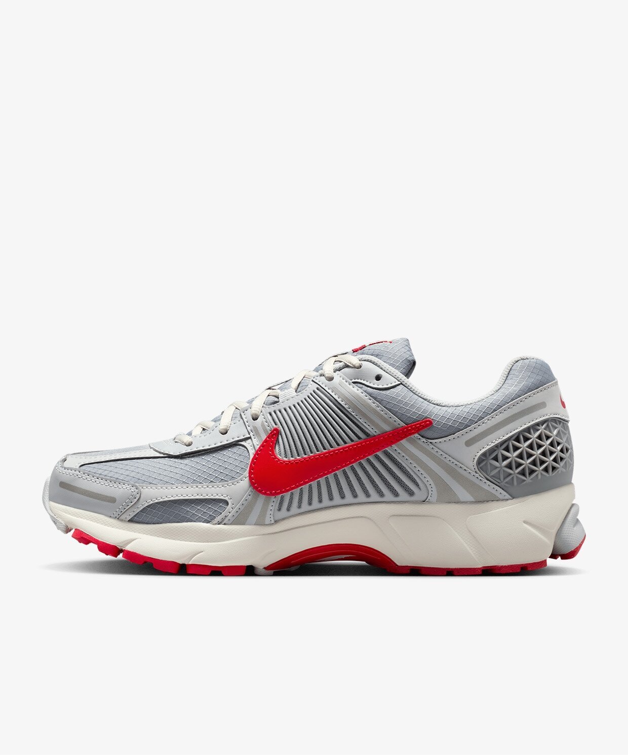 resm Nike Zoom Vomero 5 SE