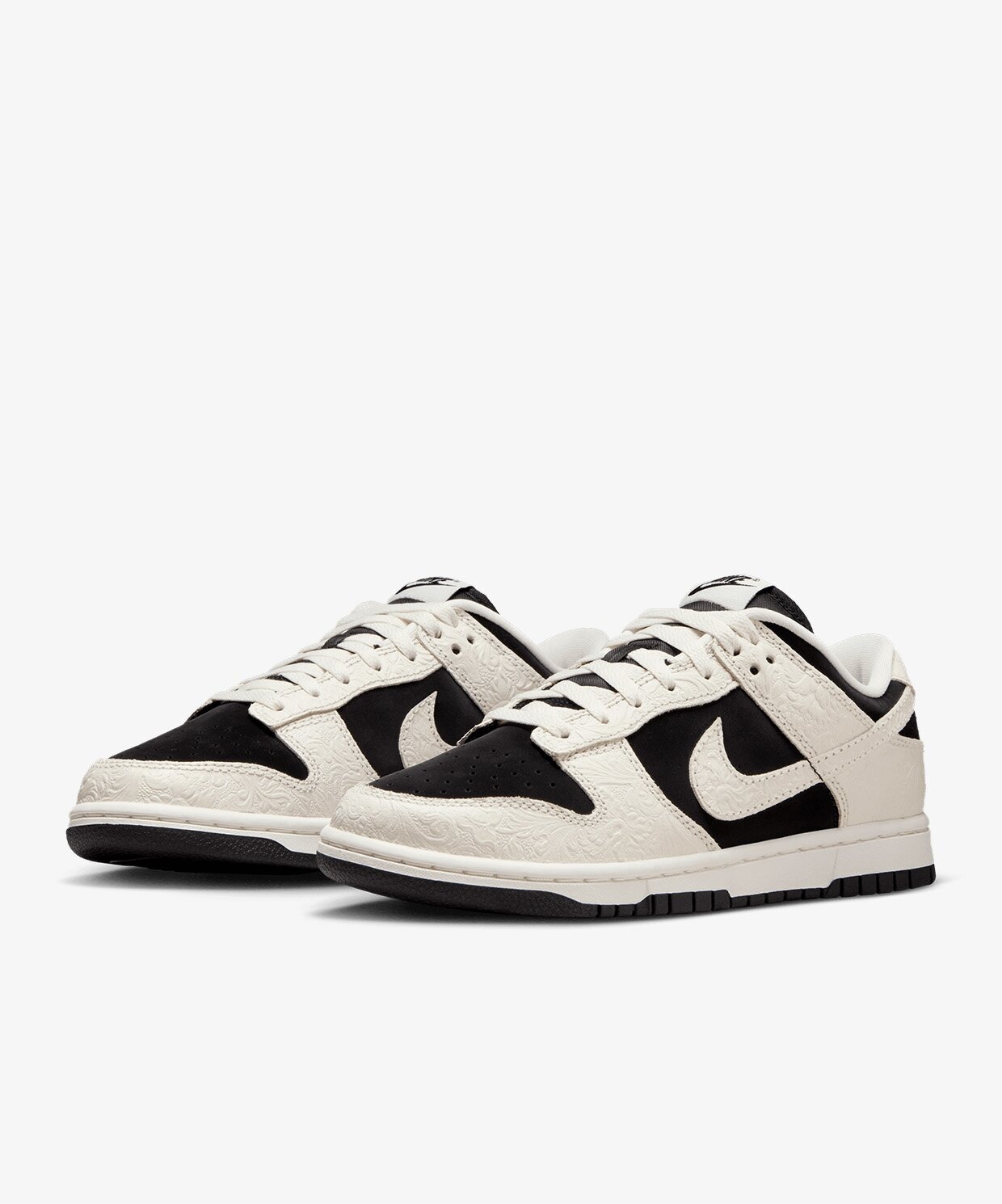 resm Nike Dunk Low