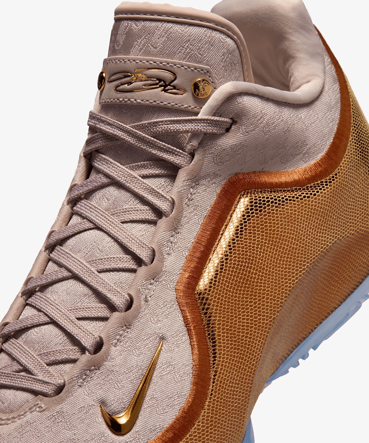 resm Nike LeBron XXIII