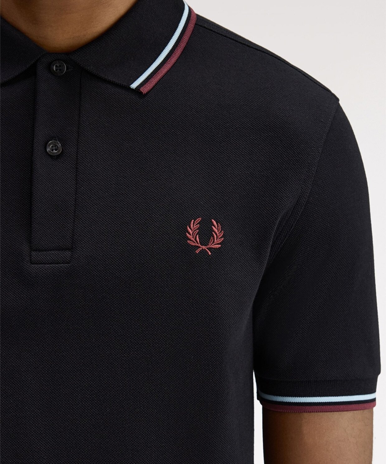 resm Fred Perry The Twin Tipped Fred Perry T-Shirt