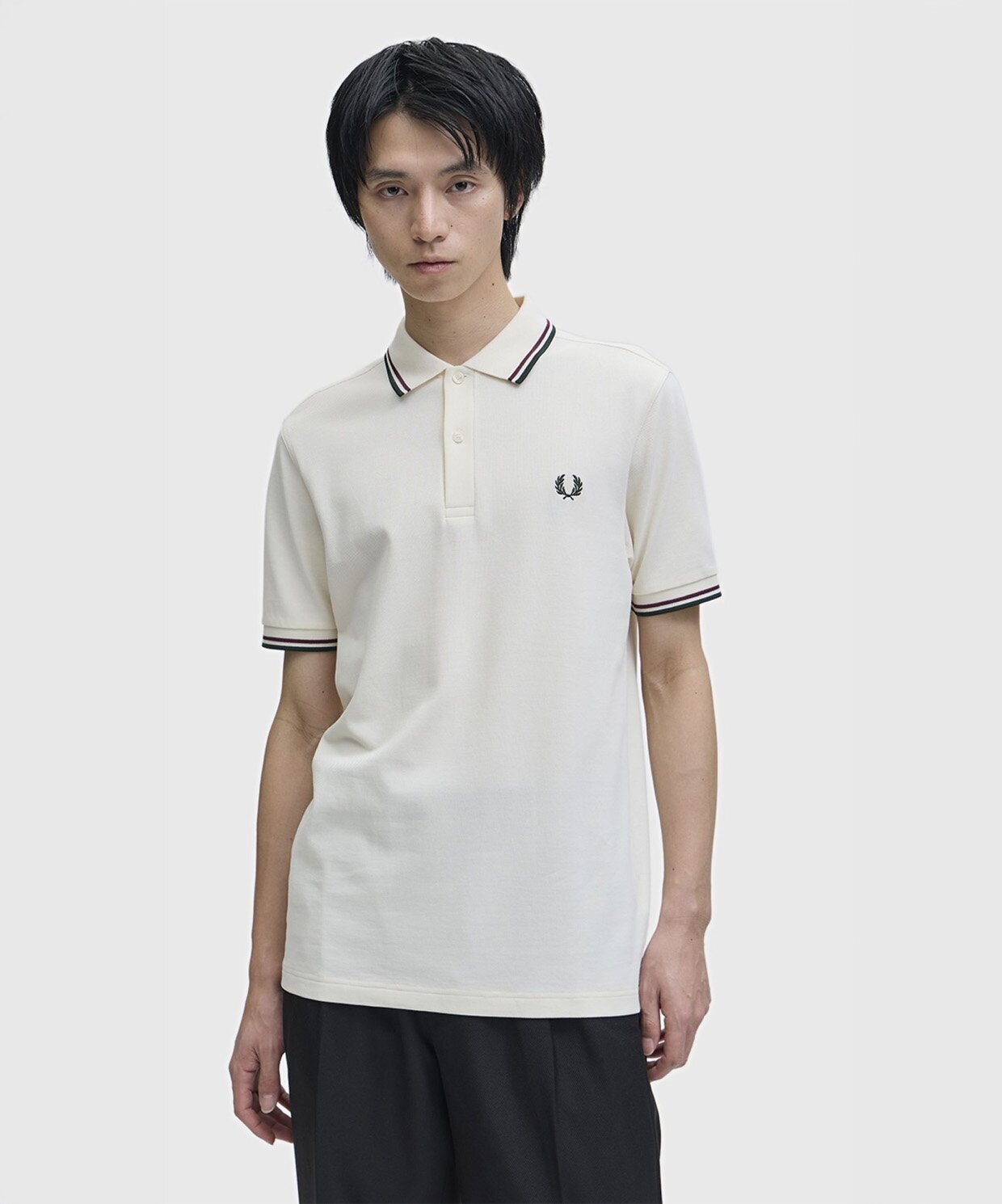resm Fred Perry The Twin Tipped Fred Perry T-Shirt