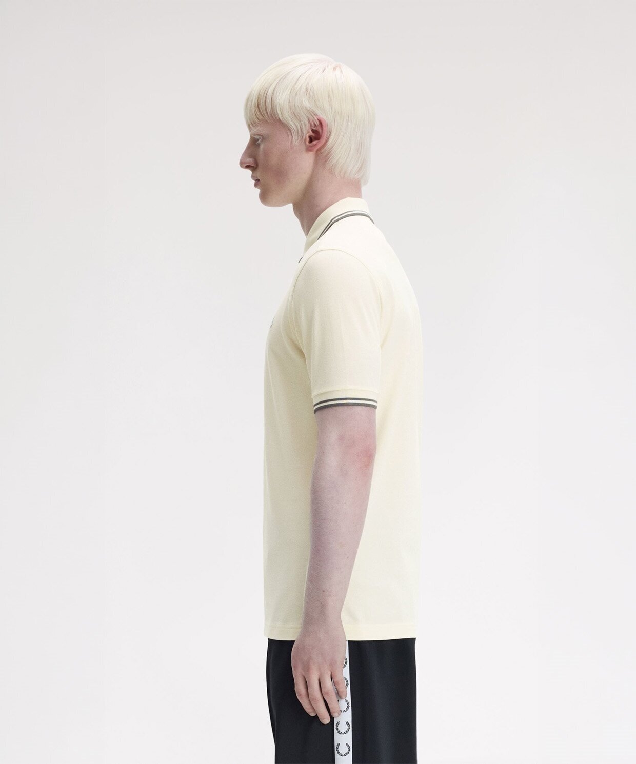 resm Fred Perry The Twin Tipped Fred Perry T-Shirt