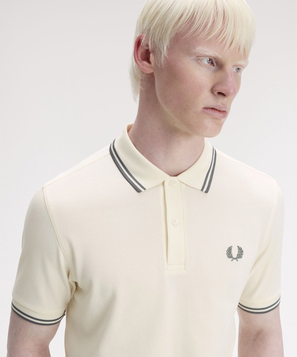 resm Fred Perry The Twin Tipped Fred Perry T-Shirt