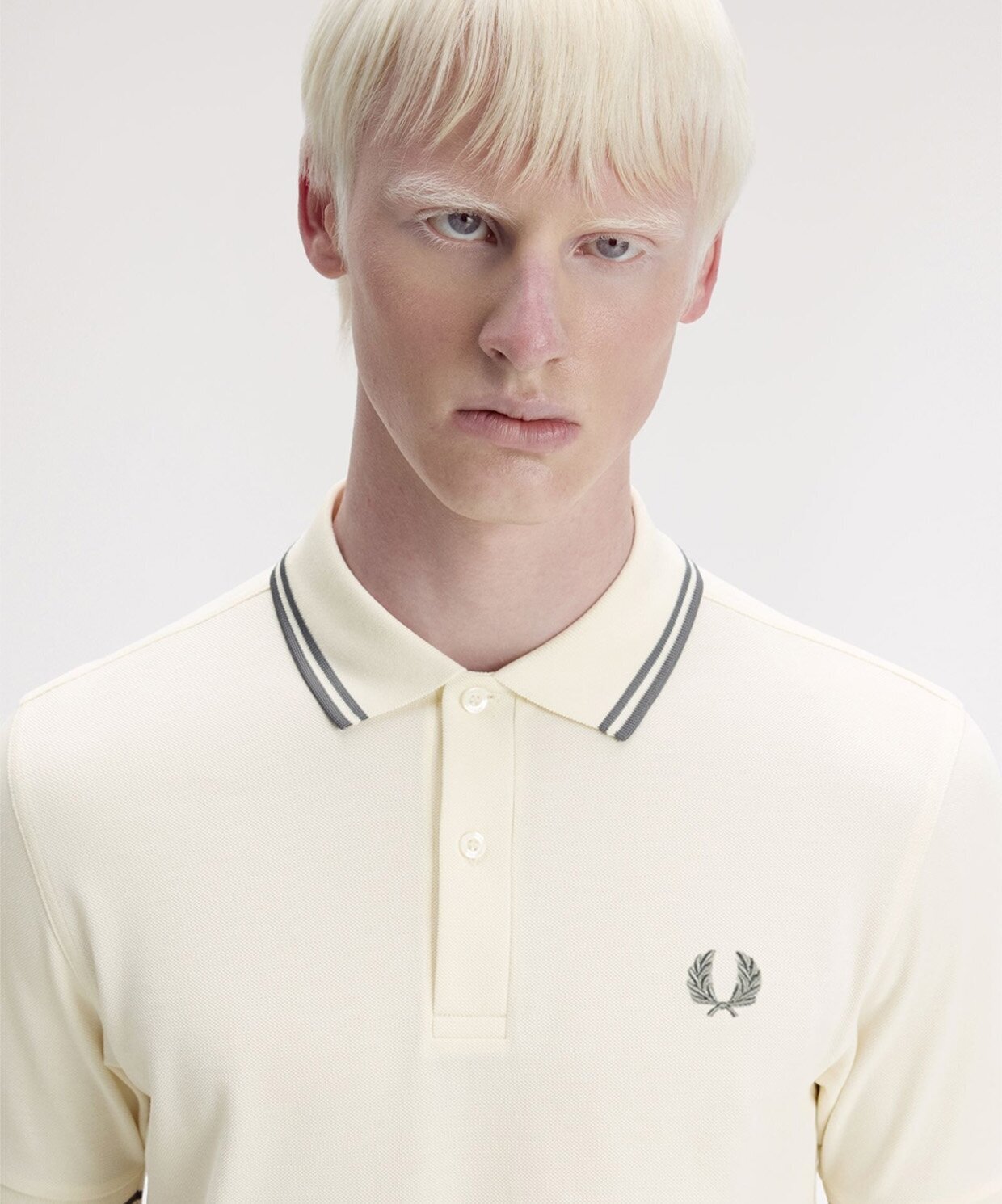 resm Fred Perry The Twin Tipped Fred Perry T-Shirt
