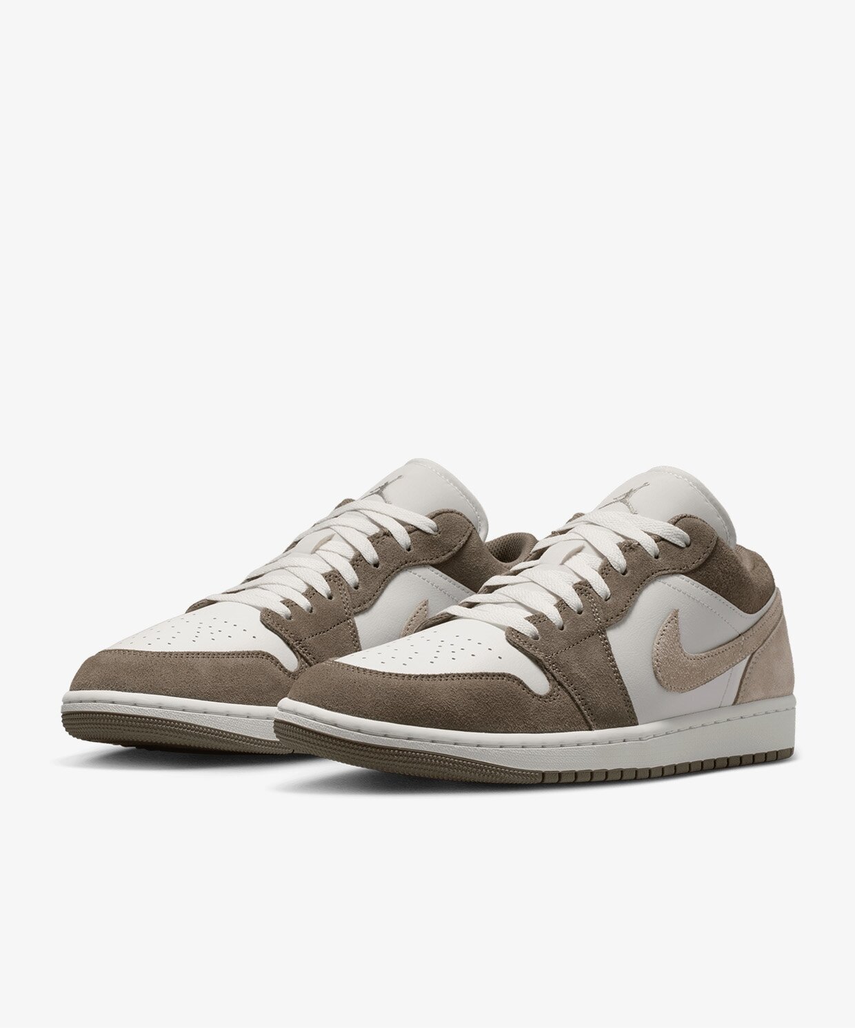 resm Jordan Air 1 Low
