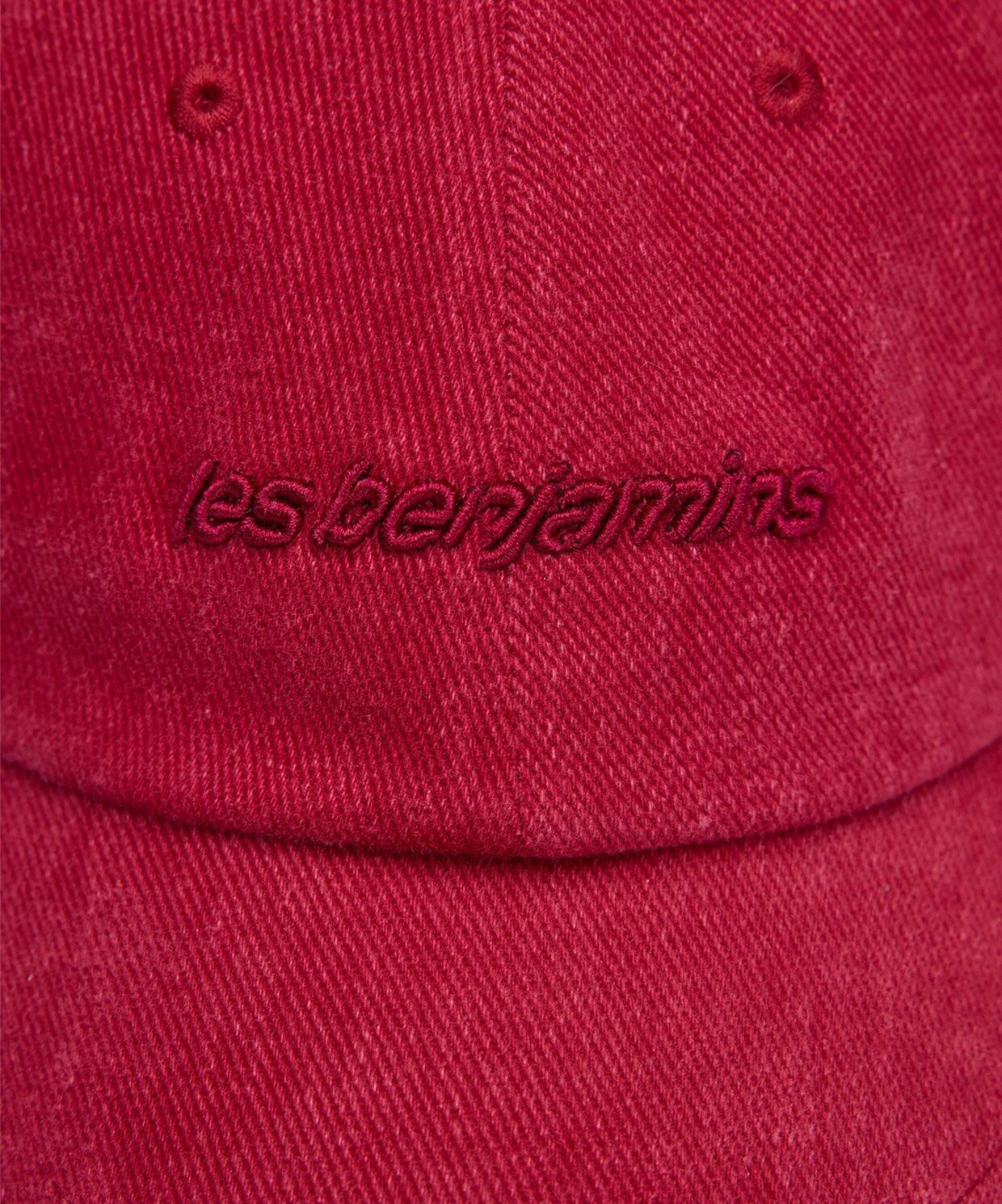 resm Les Benjamins Cap 301