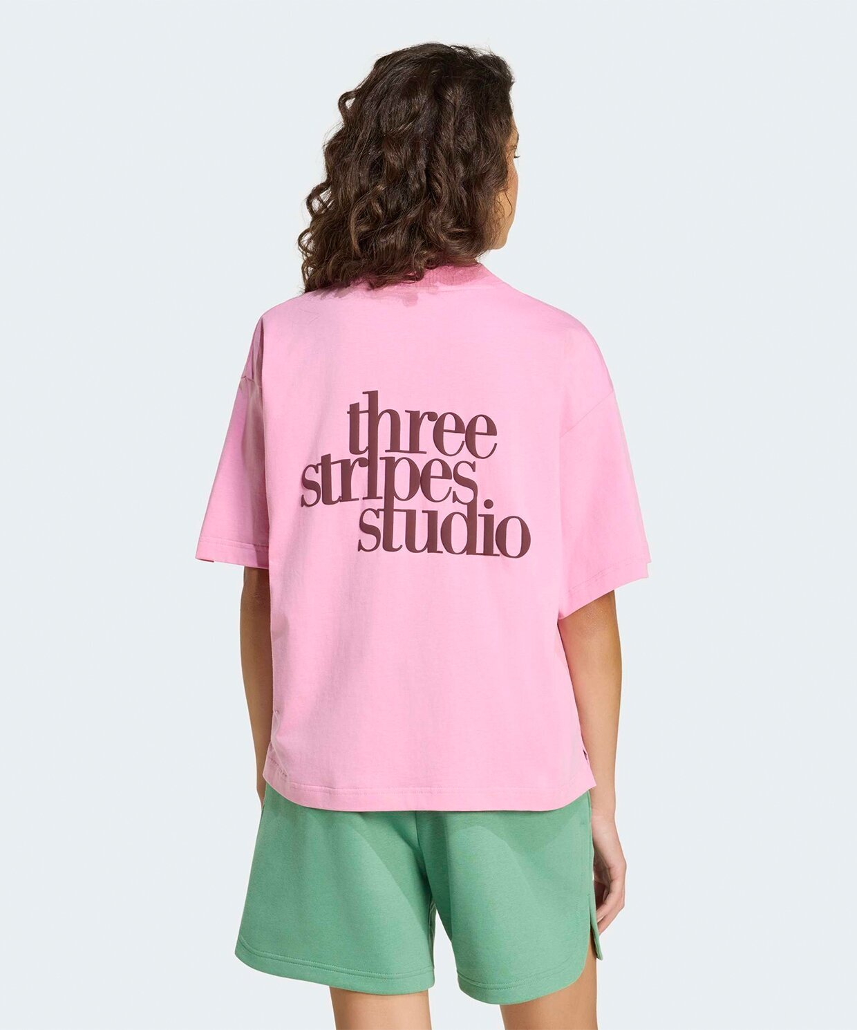 resm adidas 3-Stripes Studio T-Shirt