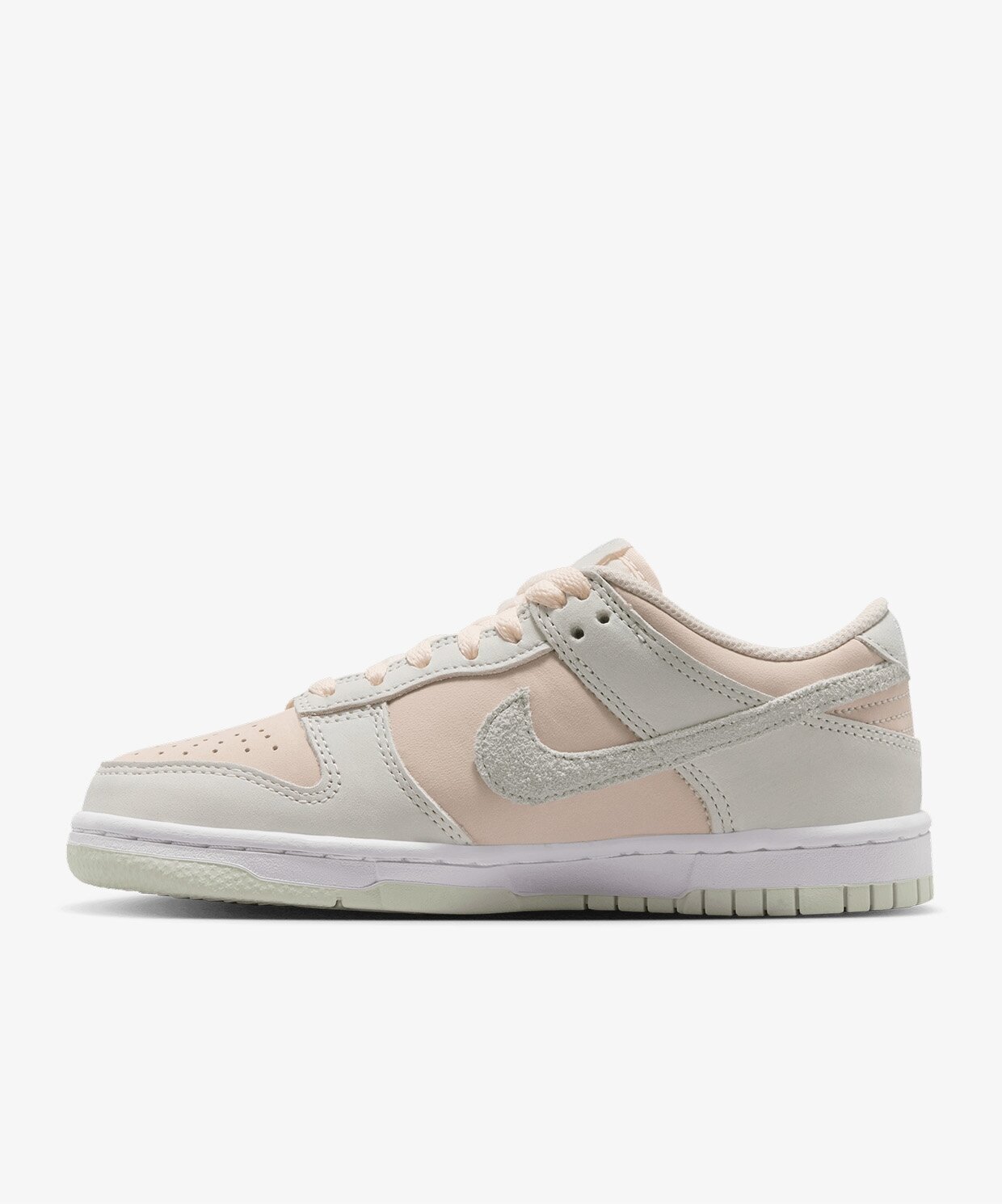 resm Nike Dunk Low Suede (Gs)