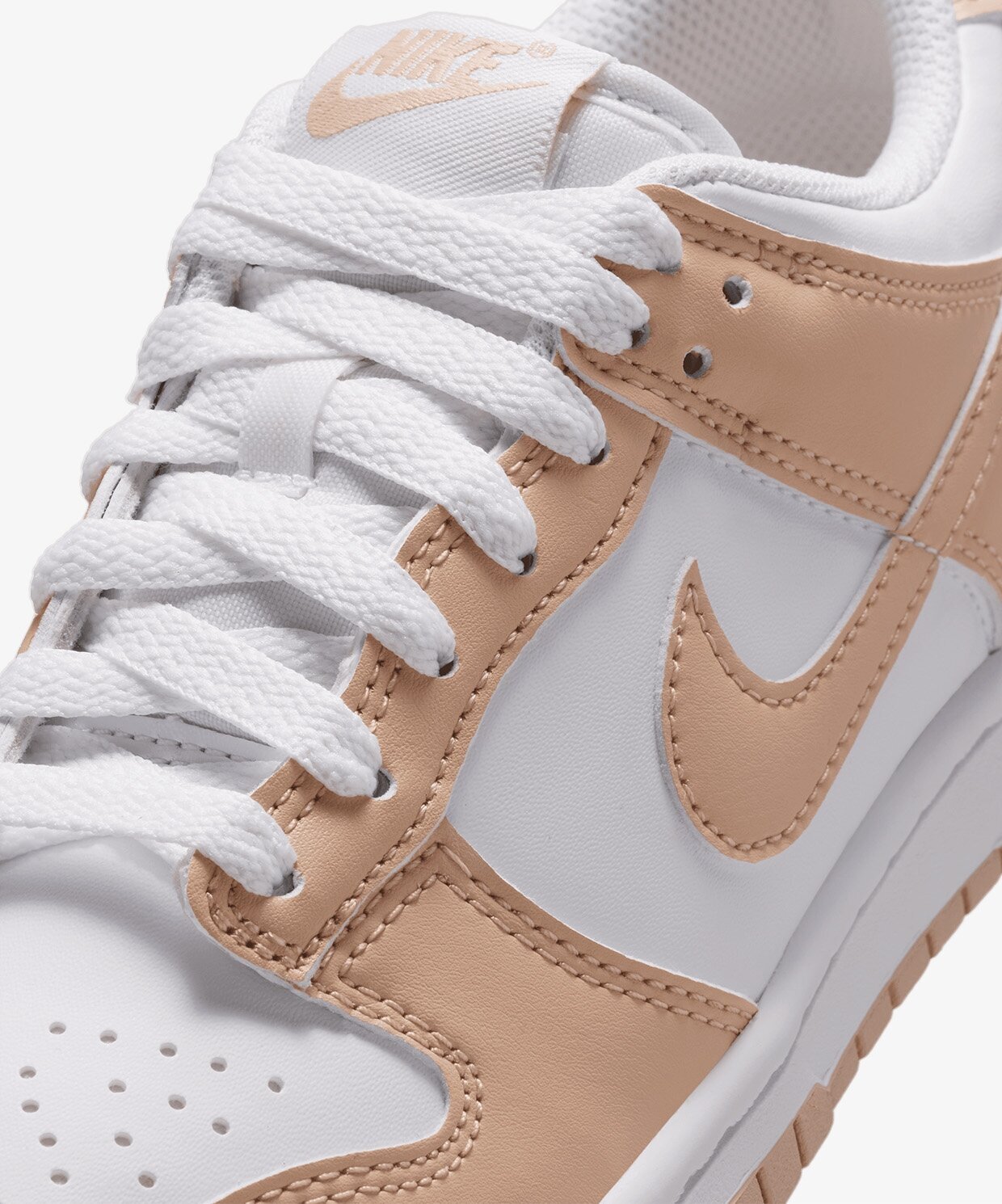 resm Nike Dunk Low (Gs)