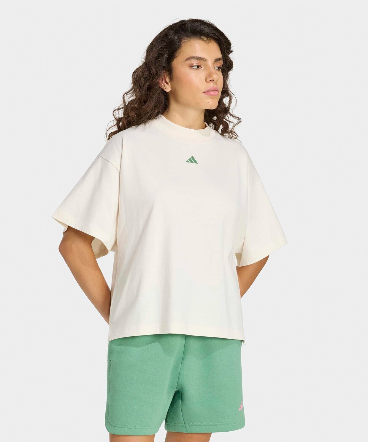 Женская футболка adidas 3-Stripes Studio